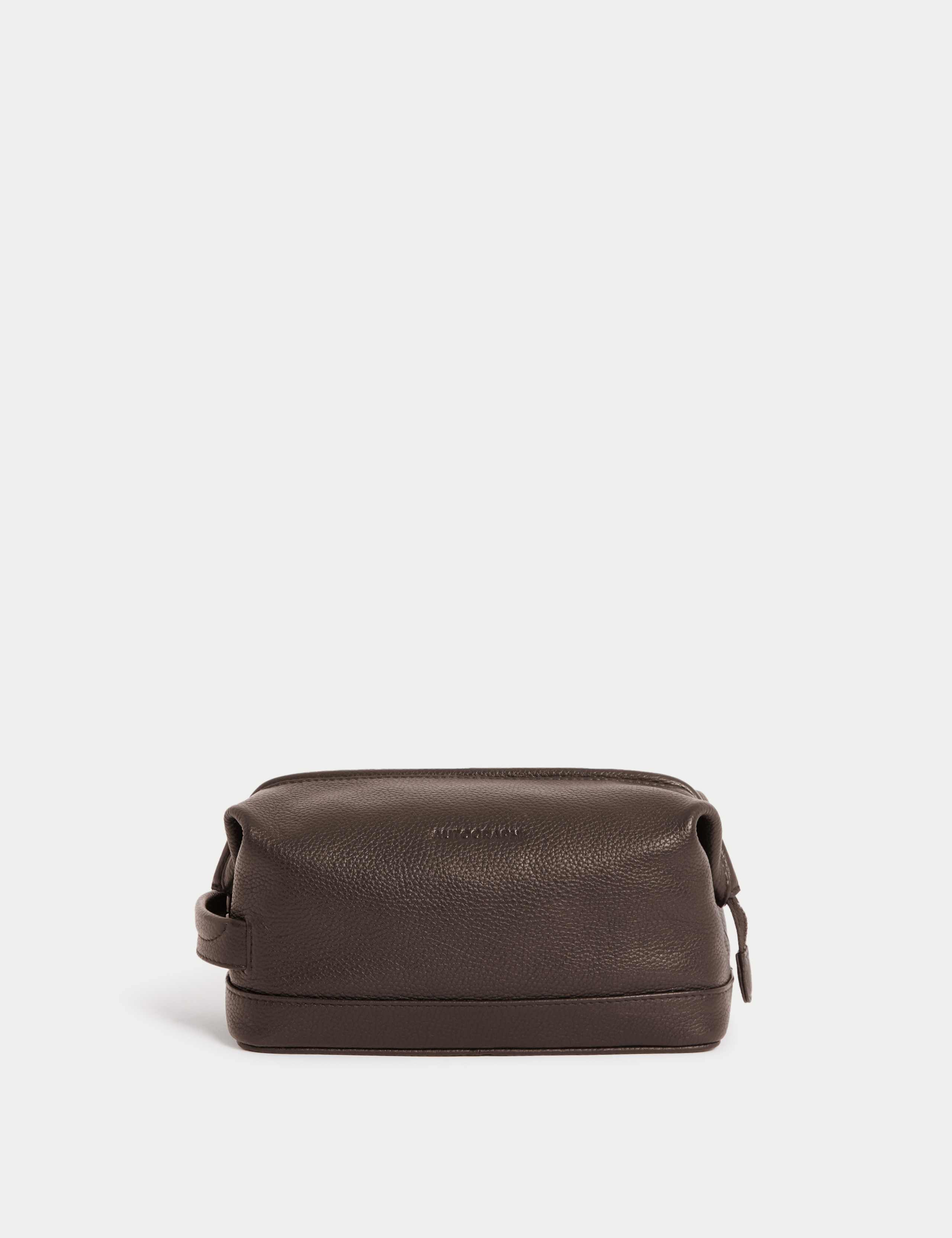 Autograph Leather Pebble Grain Washbag 25x15.5x13 cm, UK version