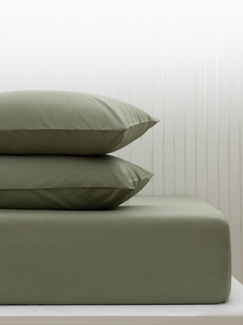 Green olive cotton rich deep fitted bed sheet, UK version