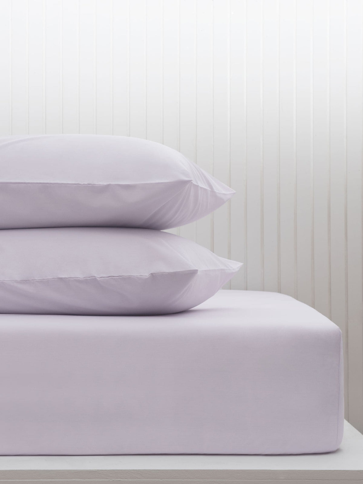 Puple lilac deep fitted bed sheet, imported from the UK
