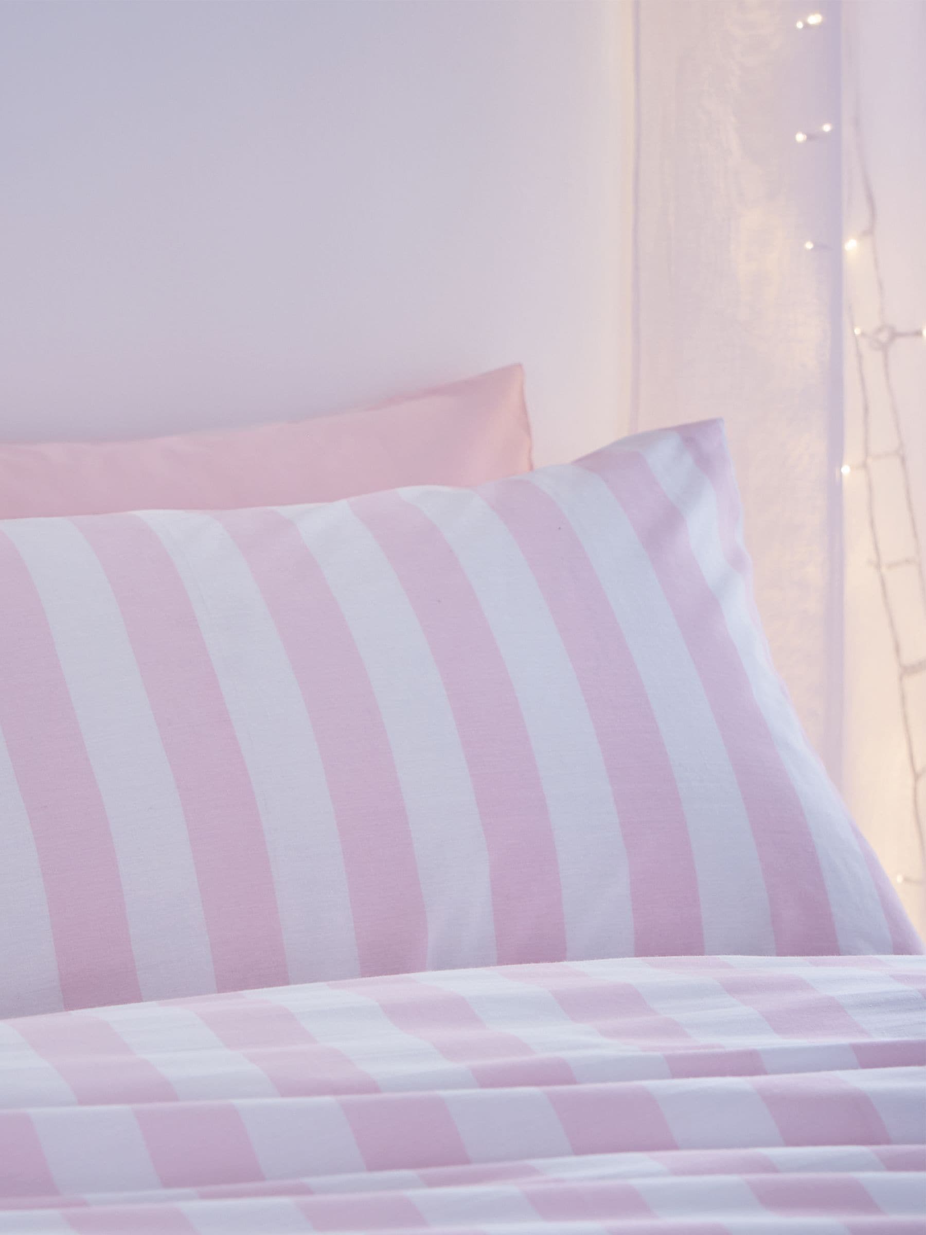Sassy B Pink Stripe Tease duvet cover and pillowcase set (British brand)