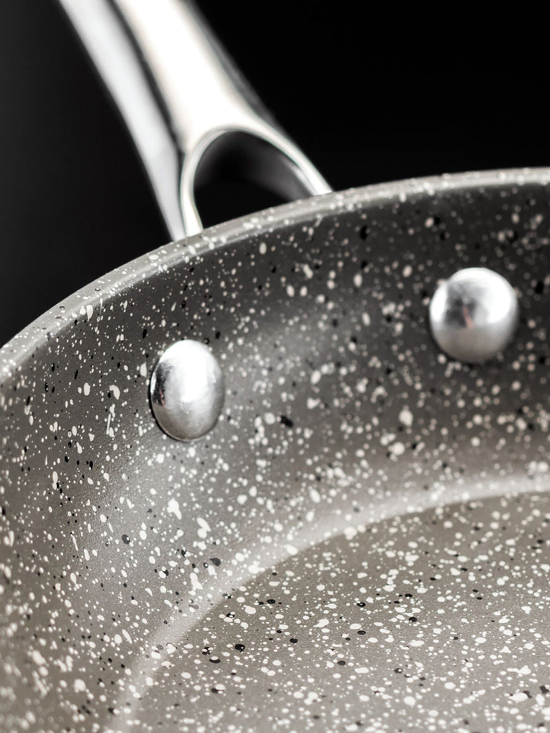 Stellar Grey Rocktanium frying pan 28cm (British brand)
