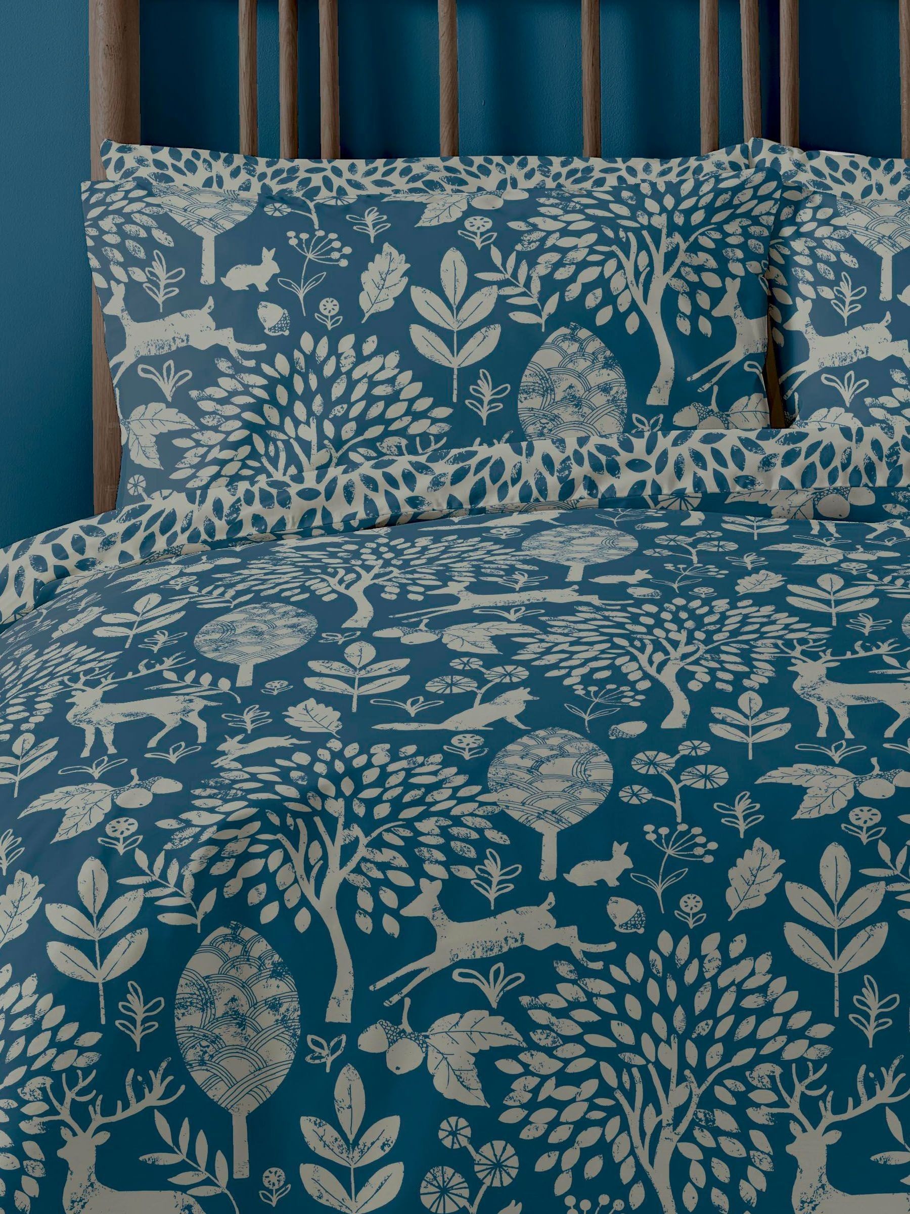 Copenhagen Home Blue Fable Christmas duvet cover and pillowcase set - British product