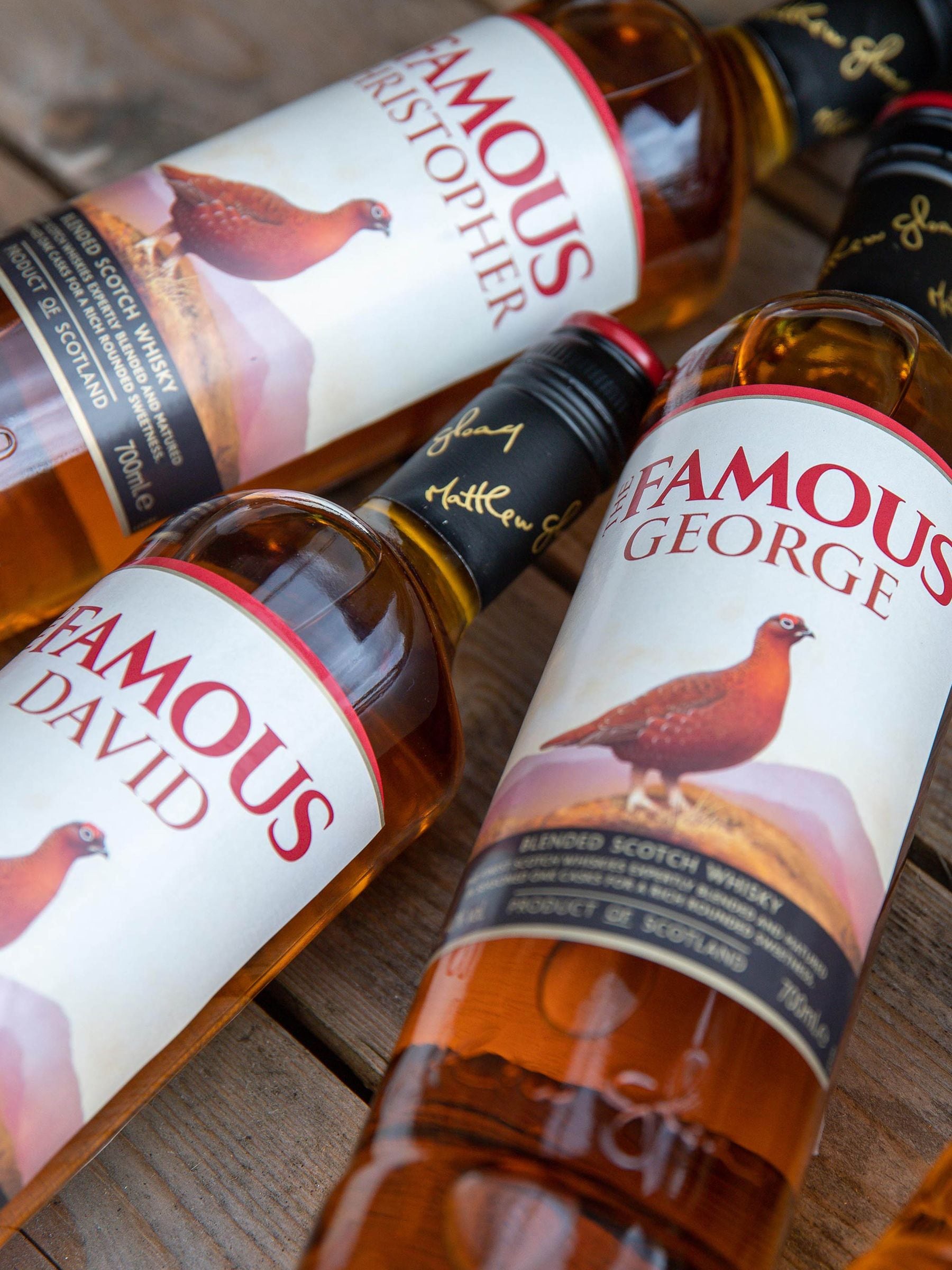 The Famous Grouse Personalised Scotch Whisky 70cl - British product