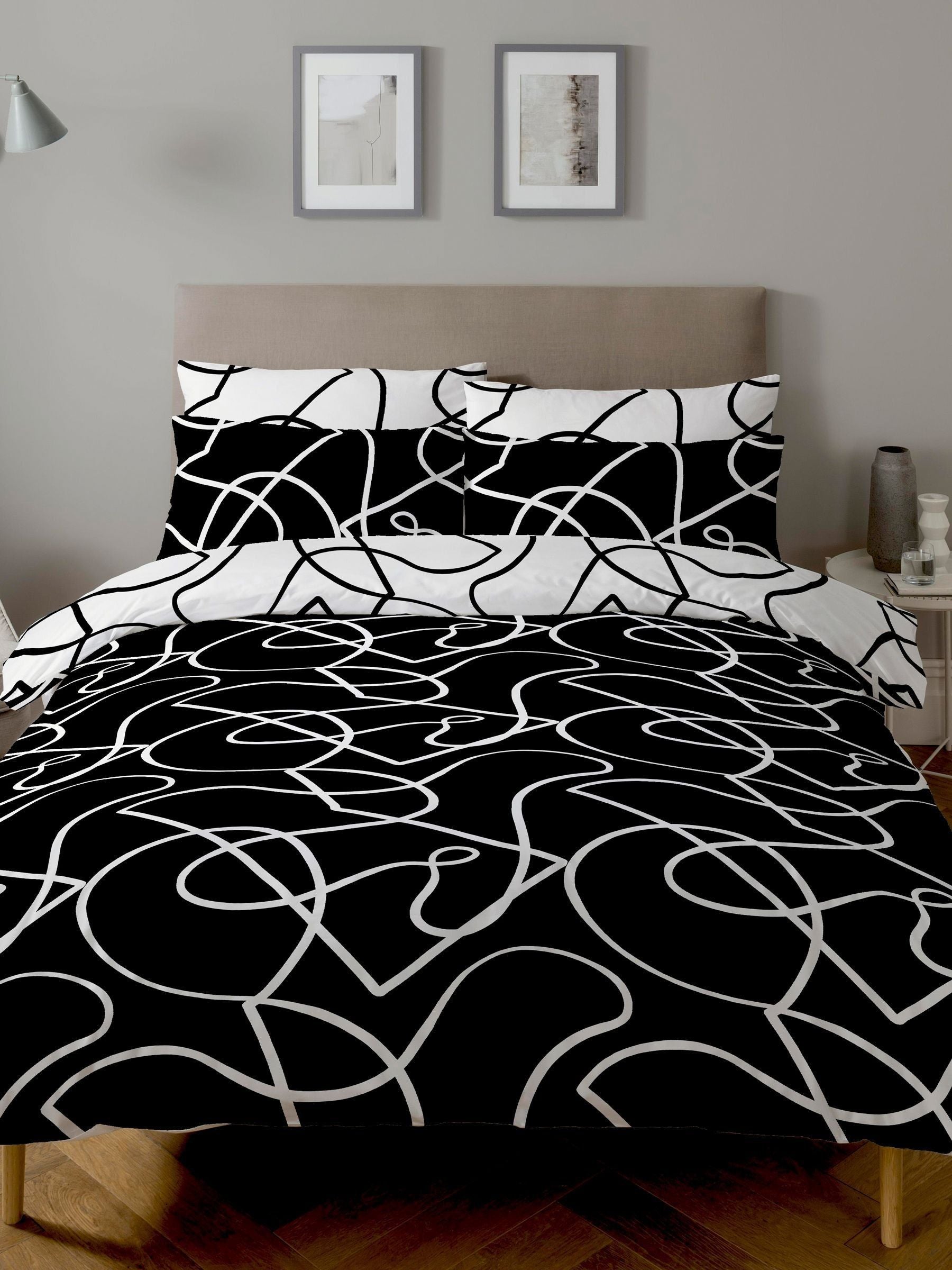 Copenhagen Home Monochrome Pablo duvet cover and pillowcase set - British product