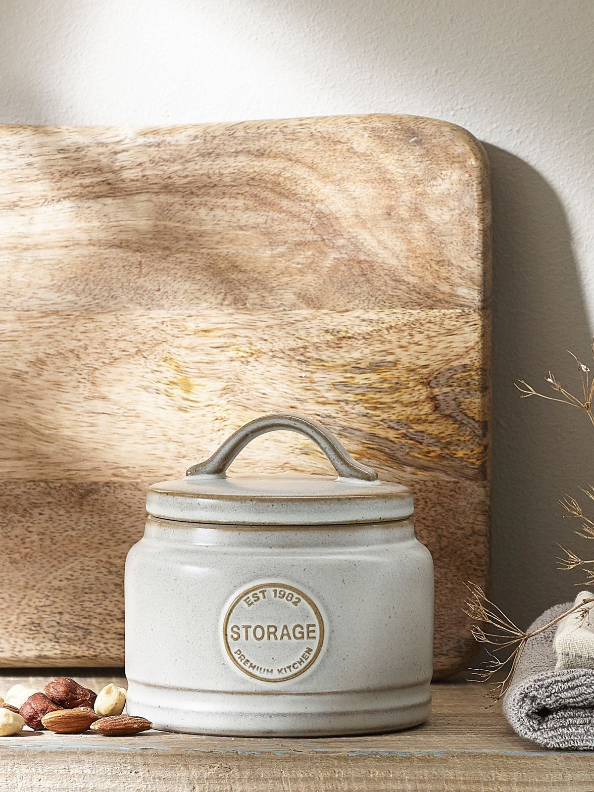 Natural Country Badge Single Storage Jars