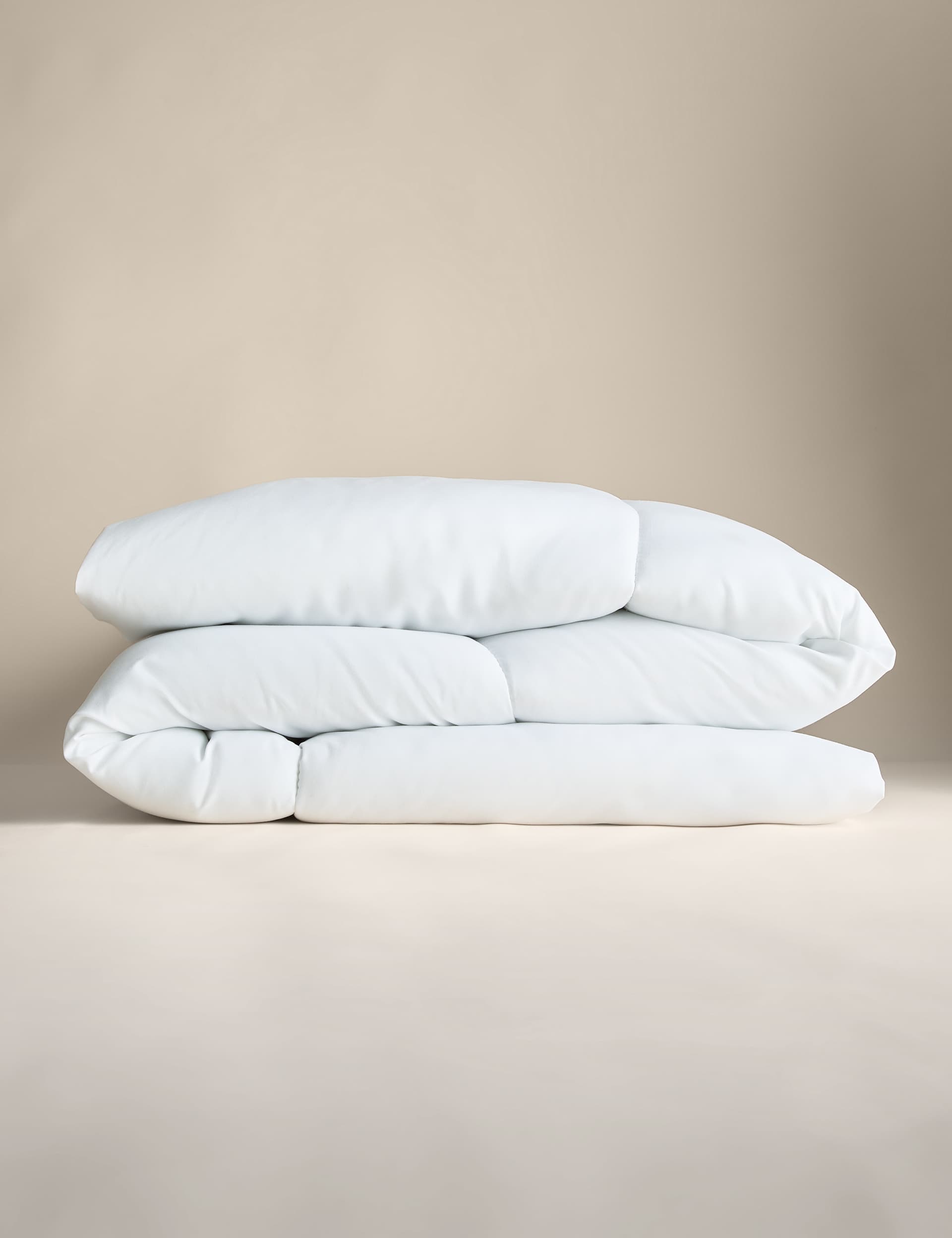 Microfibre 13.5 tog duvet, imported from the UK