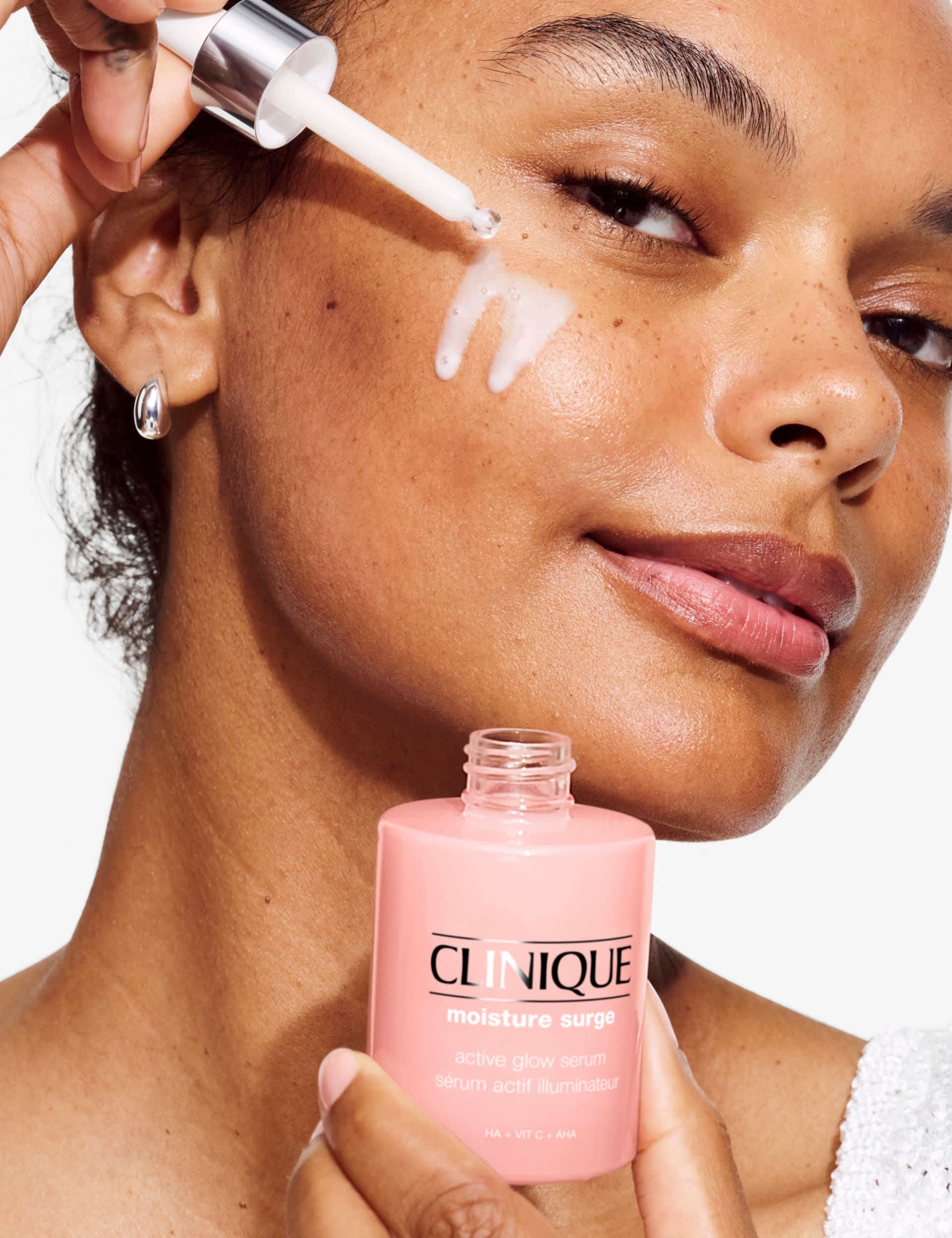 Moisture Surge Active Glow Face Serum 30ml, imported from the UK