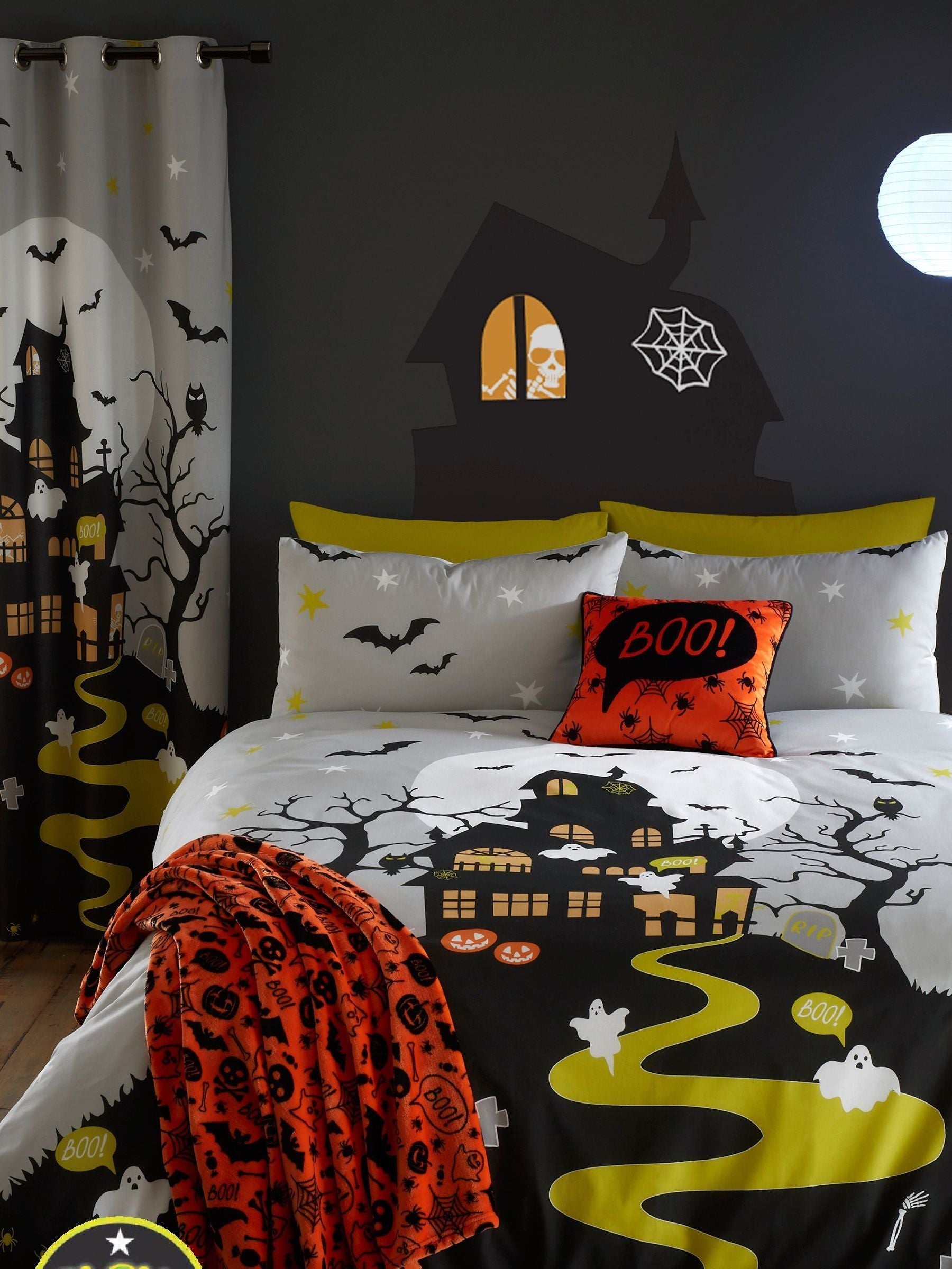 Grey haunted house glow in the dark duvet cover set - British product