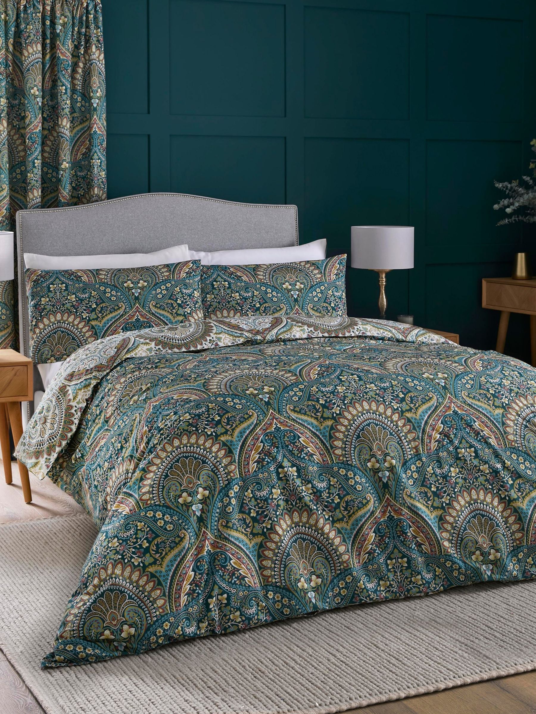 Dreams & Drapes Blue Palais reversible duvet cover set - British product