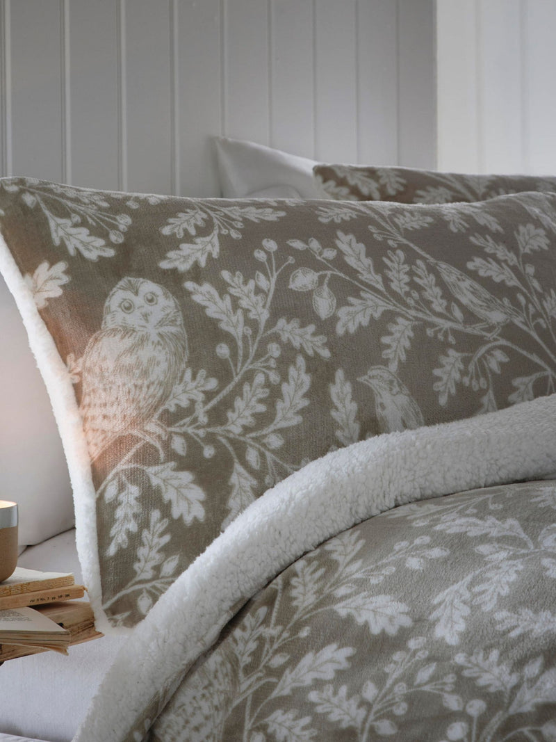 Dreams & Drapes green woodland owls plush fleece duvet cover set - British product
