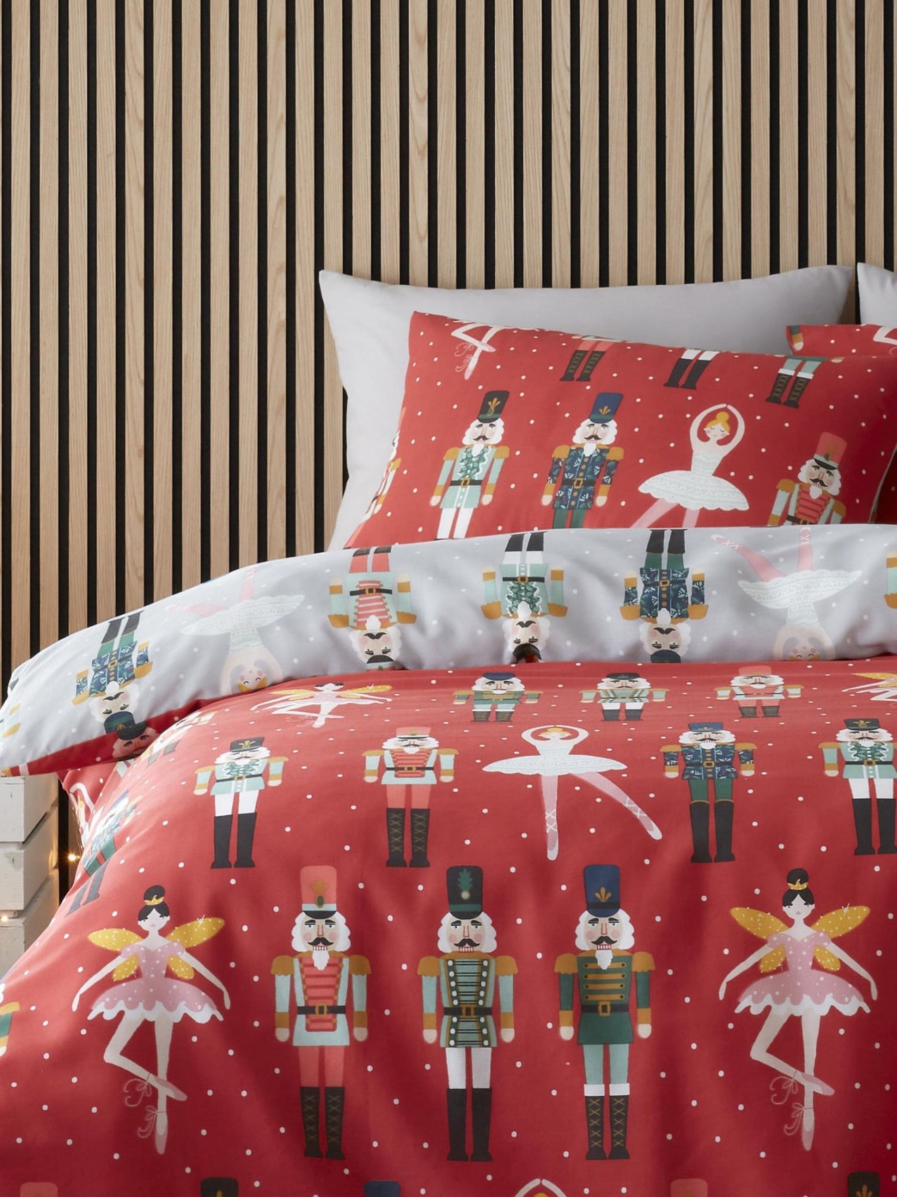 Fusion Red Nutcracker Christmas Duvet Cover Set - British product