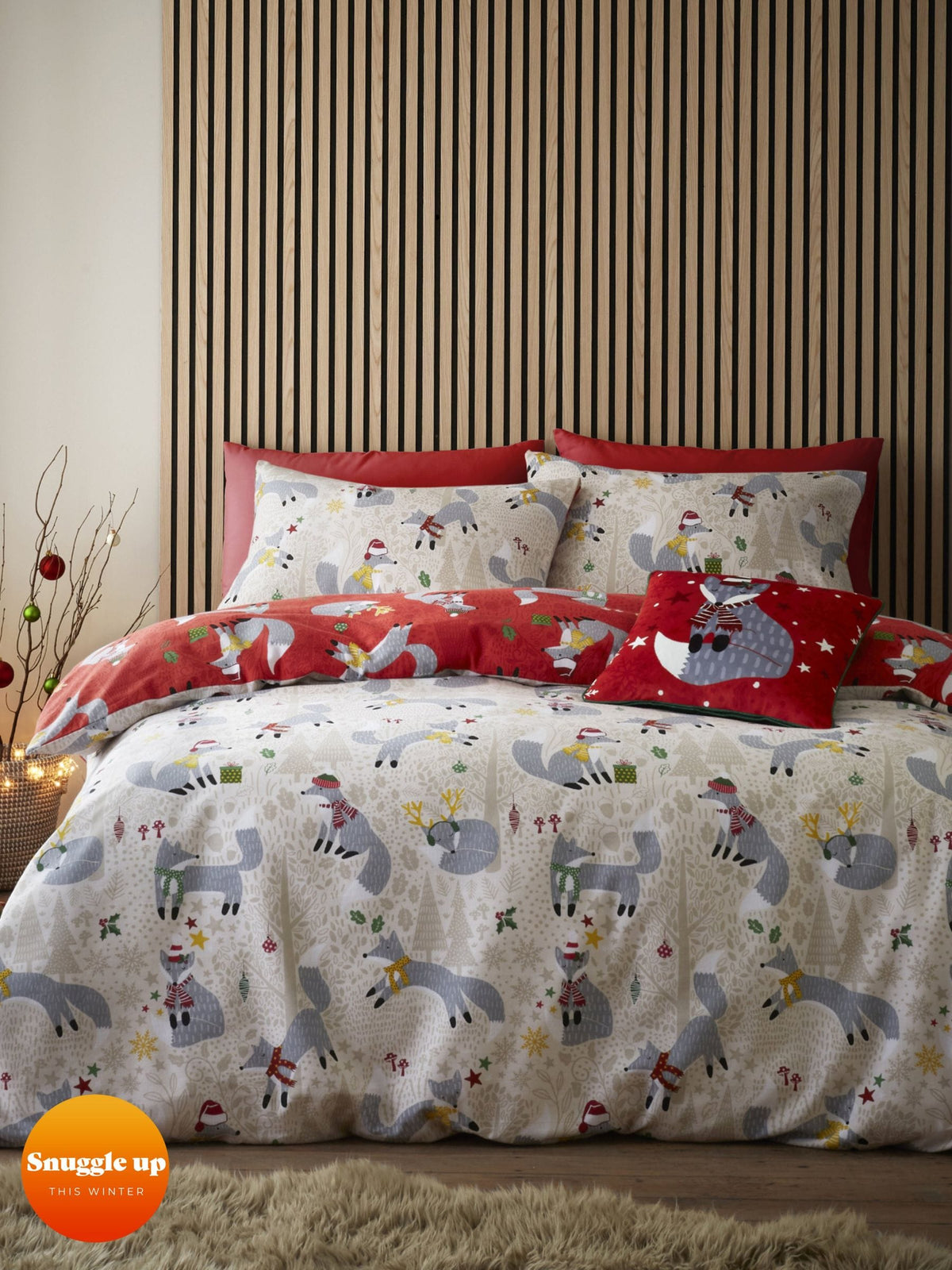 Fusion Red Christmas Foraging Fox Reversible Duvet Cover Set