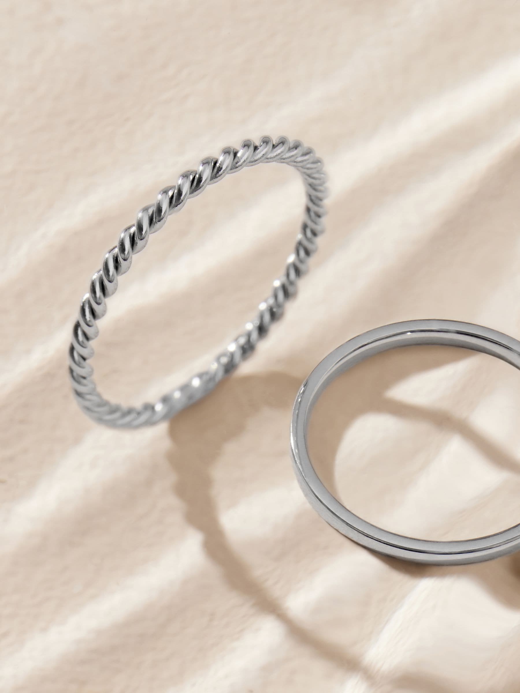 Stainless steel delicate rings silver tone set of 2 (British brand)