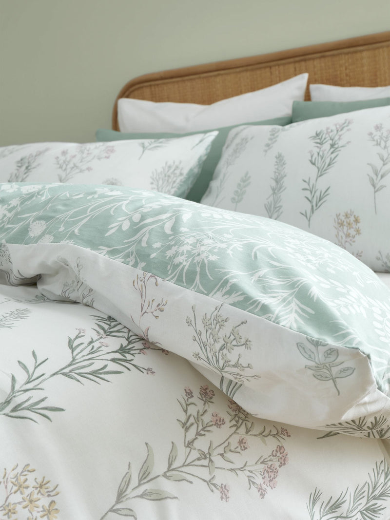 Bianca Green Wild Flowers duvet cover set - British product