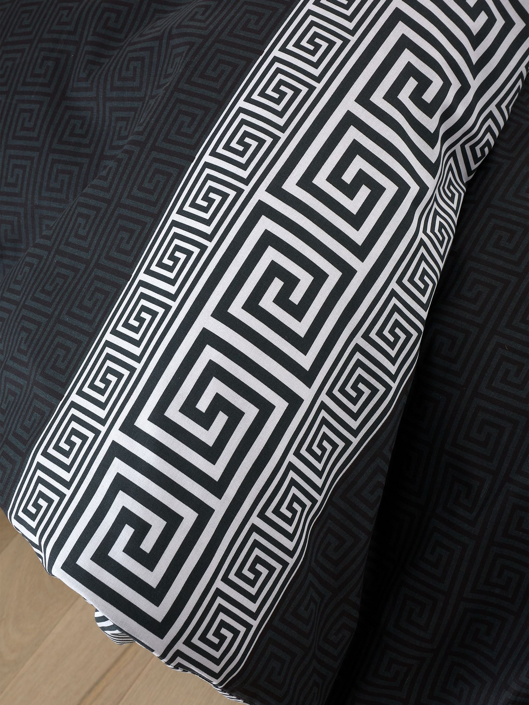 Catherine Lansfield Black Artemis Greek Key Reversible Duvet Cover Set - British product