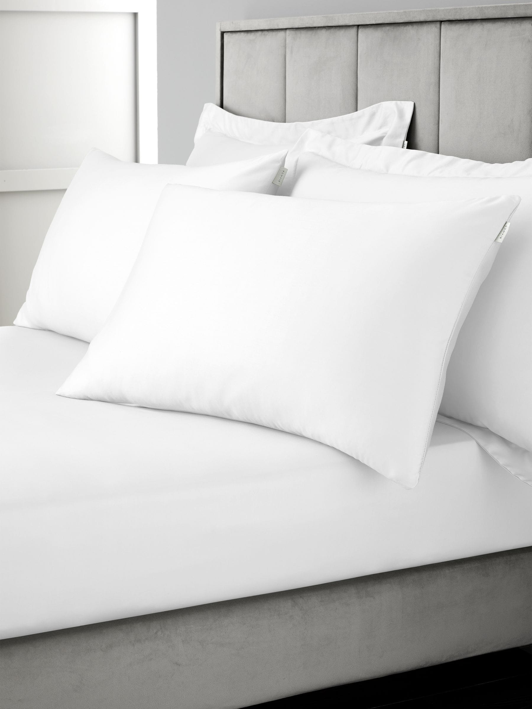 Bianca White duvet cover set - British product