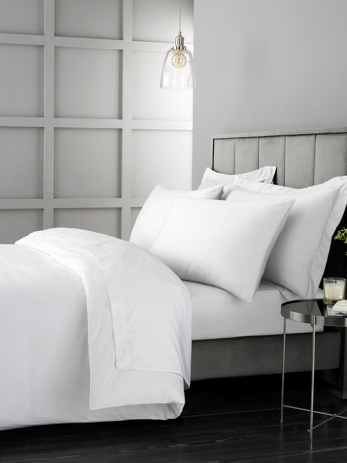 Bianca White duvet cover set - British product