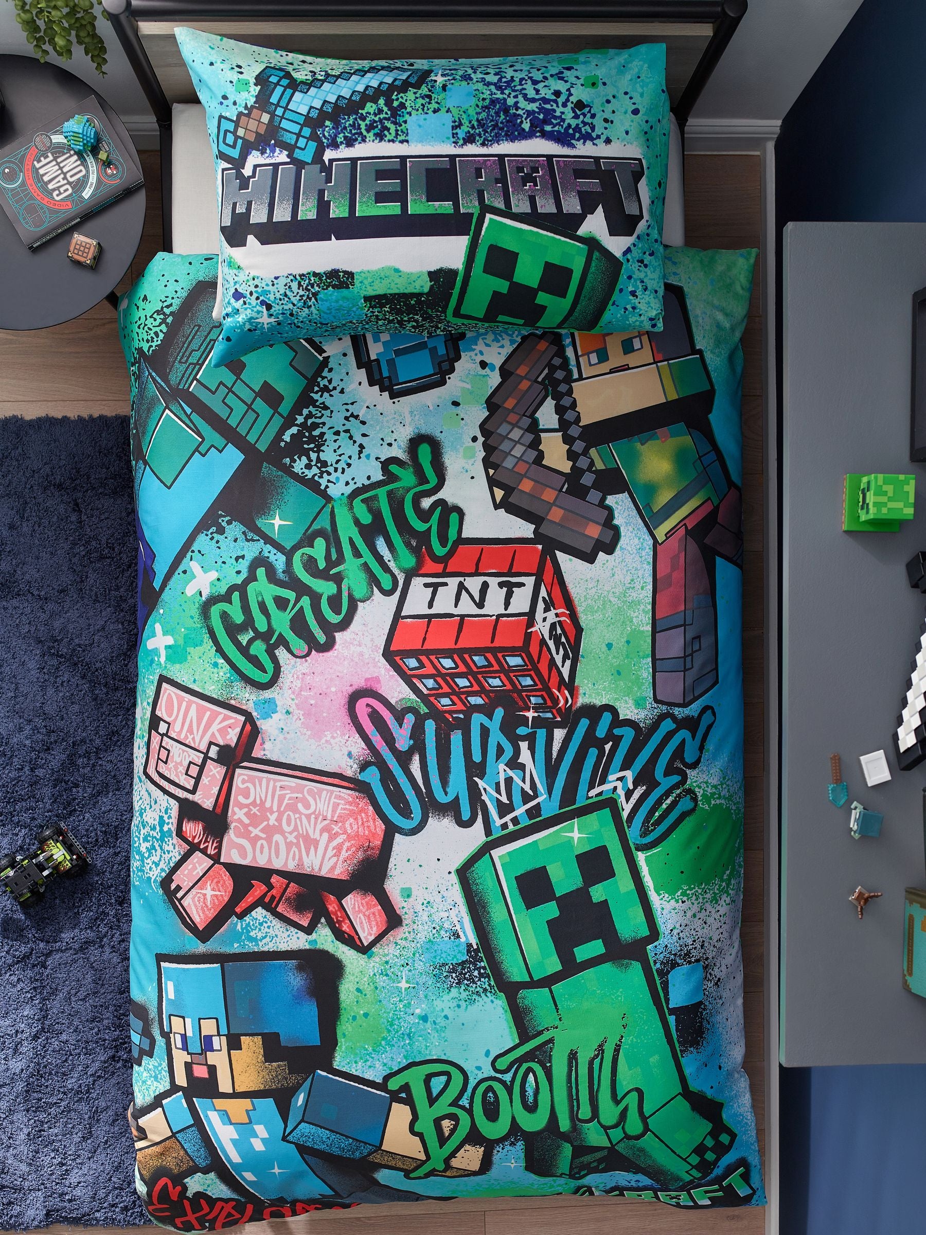 Blue Minecraft Single Duvet Cover and Pillowcase Set