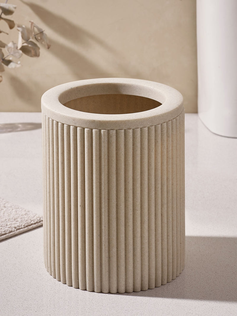 Natural Resin Ribbed Bin