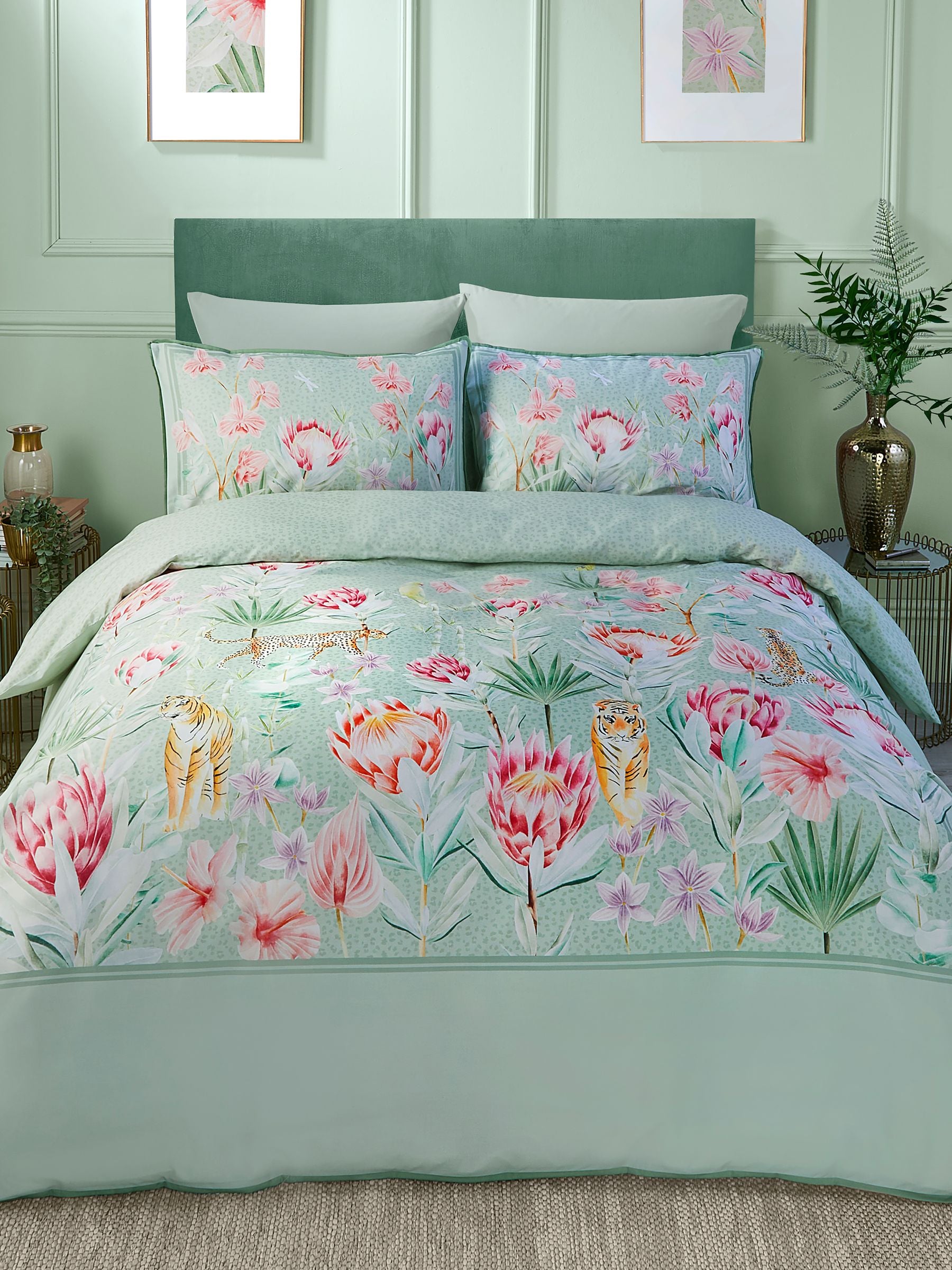 Soiree Green Tropical Leopard duvet cover set (British brand)