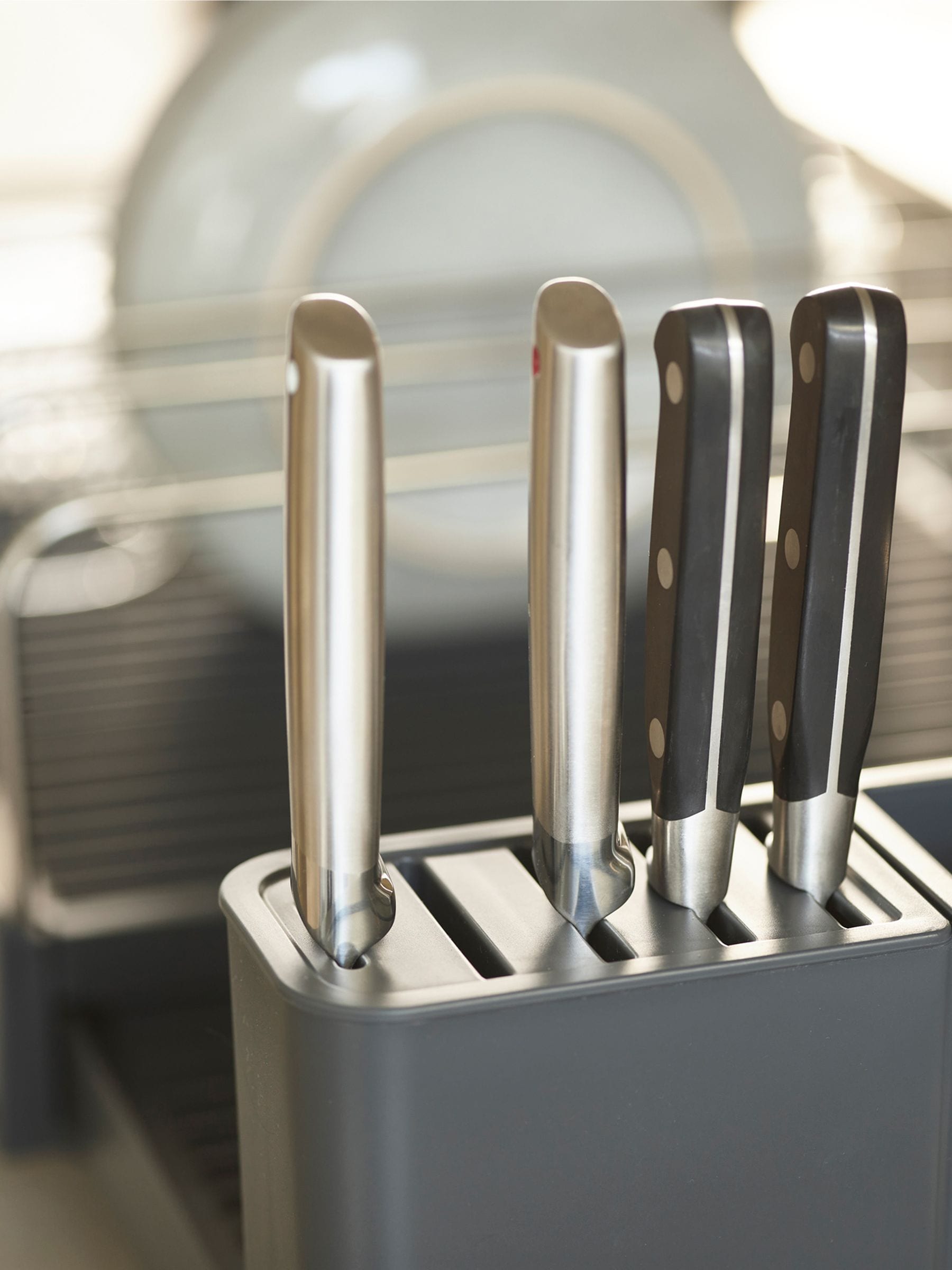 Joseph Joseph Anthracite Expanding Cookware Dish Rack, UK version