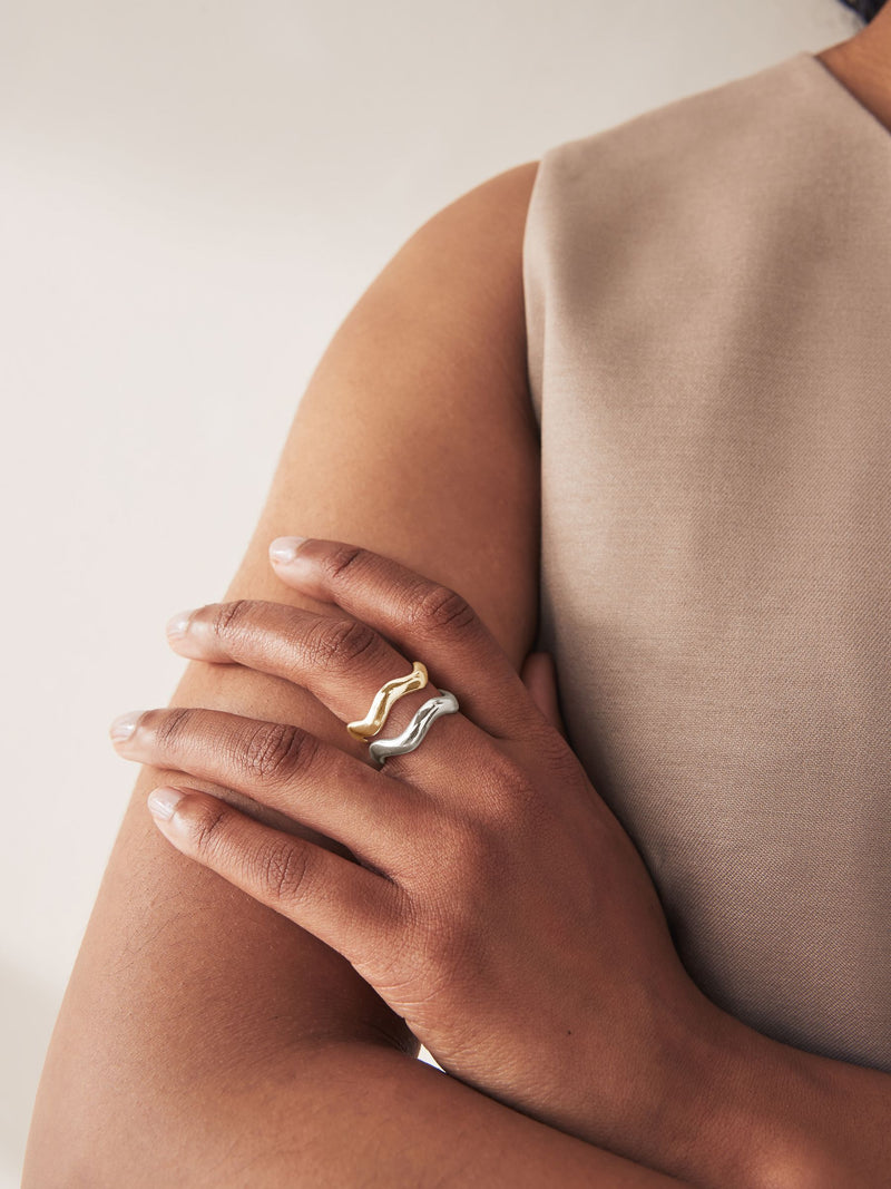 Gold/Silver Tone Wave Rings 2 Pack