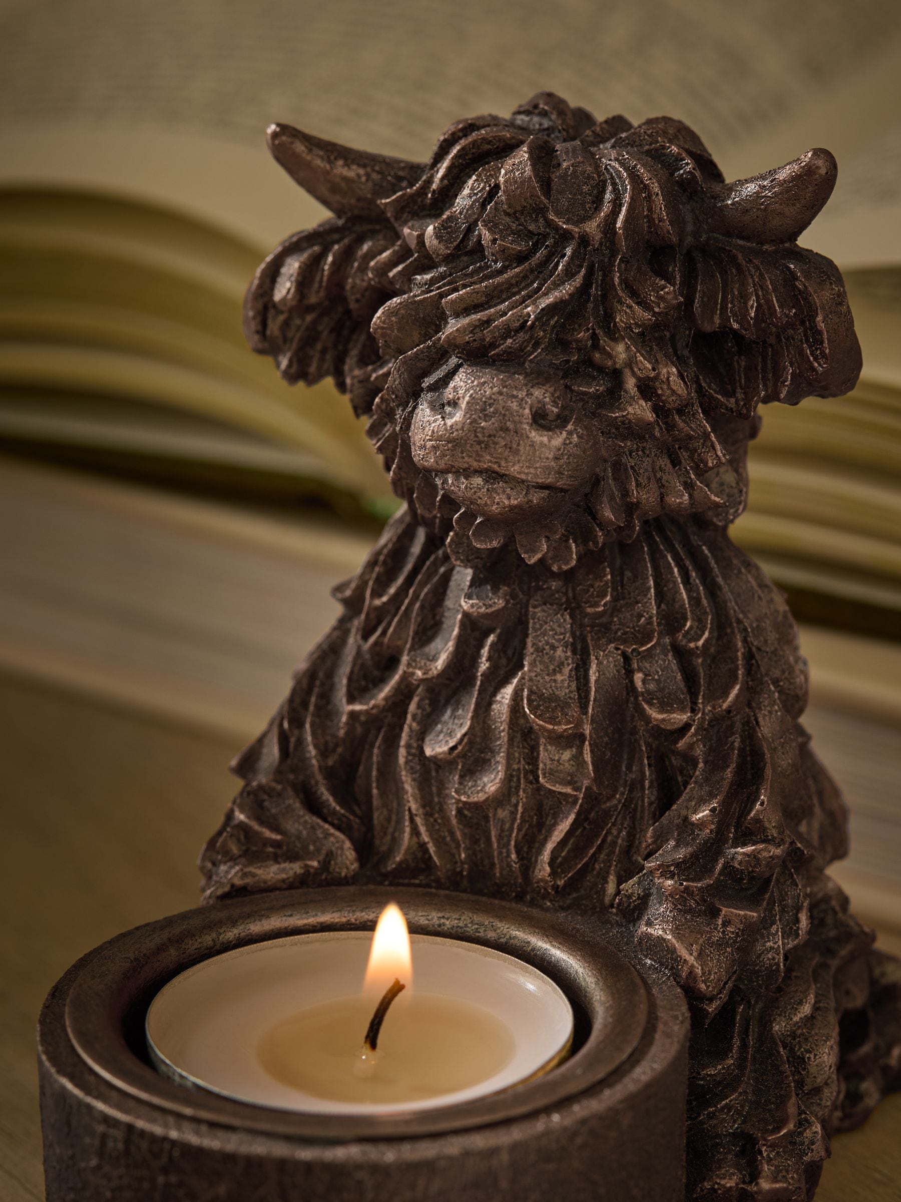 Bronze Hamish The Highland Cow Tea Light Candle Holder