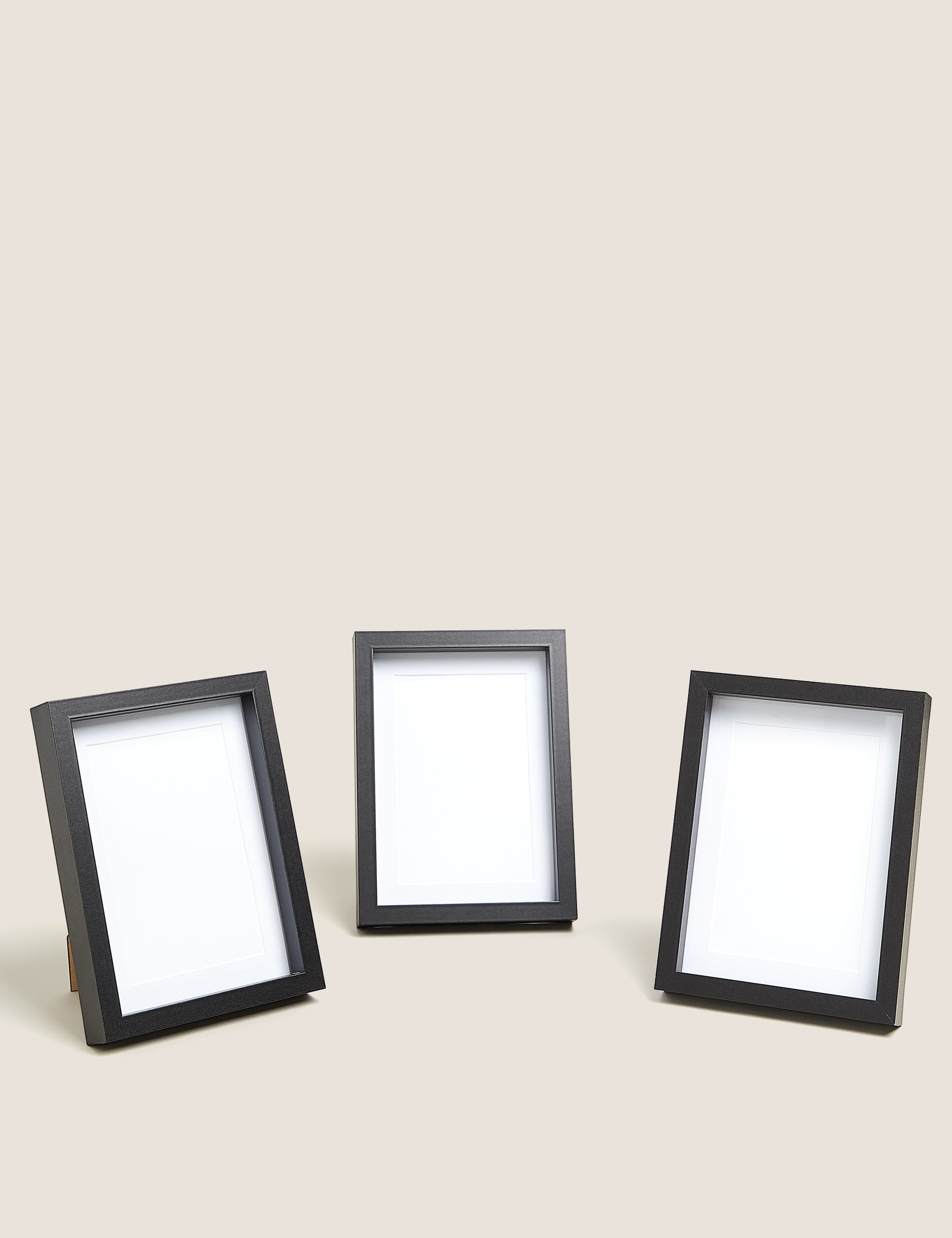 Wood effect photo frames 4x6 inch (British brand)