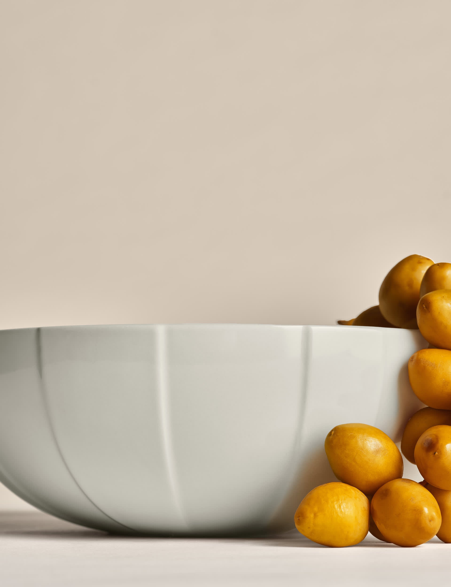 M&S X Kelly Hoppen textured ceramic serve bowl medium (British brand)