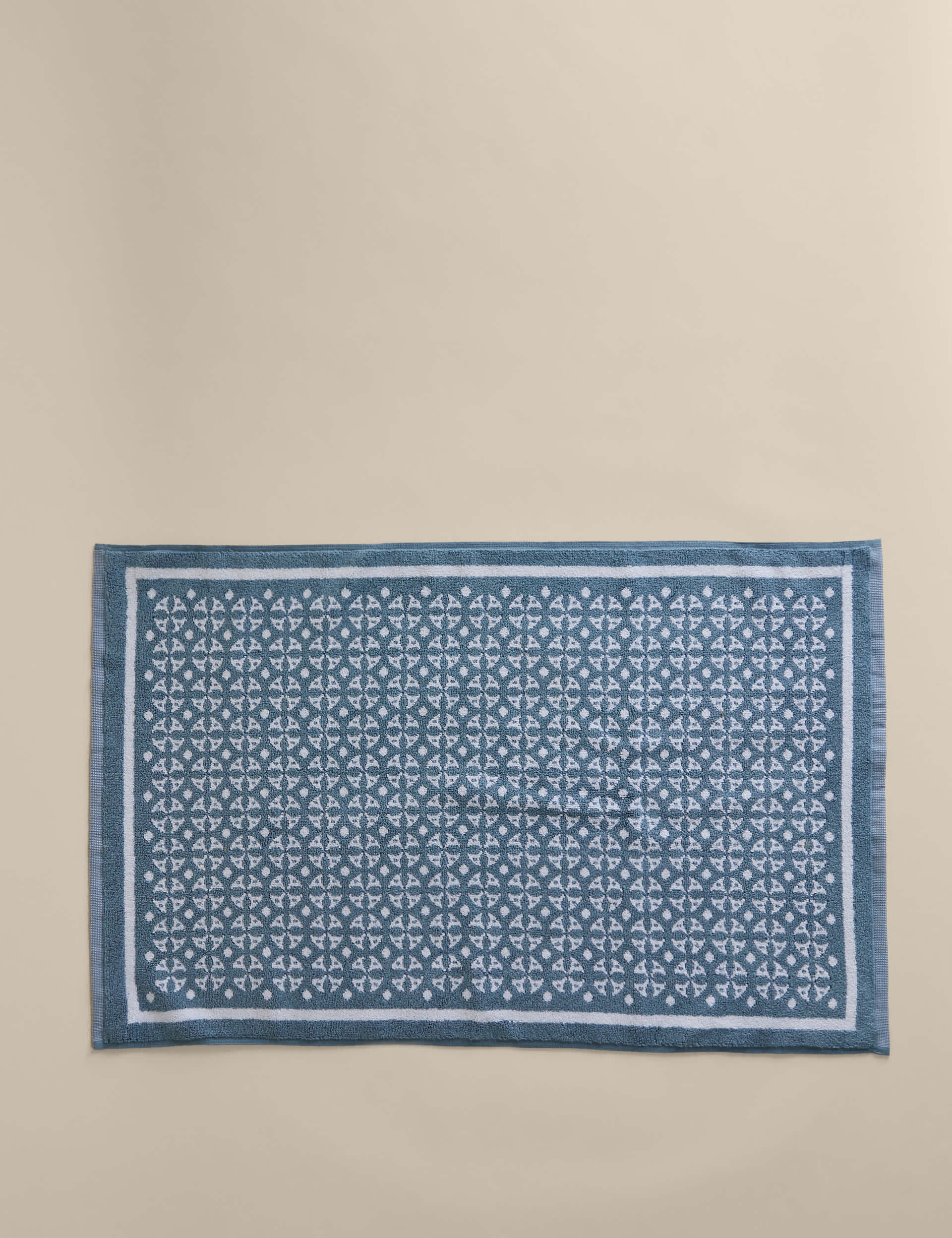 Pure Cotton Geometric Bath Mat