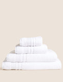 Super plush pure cotton bath towel (British brand)