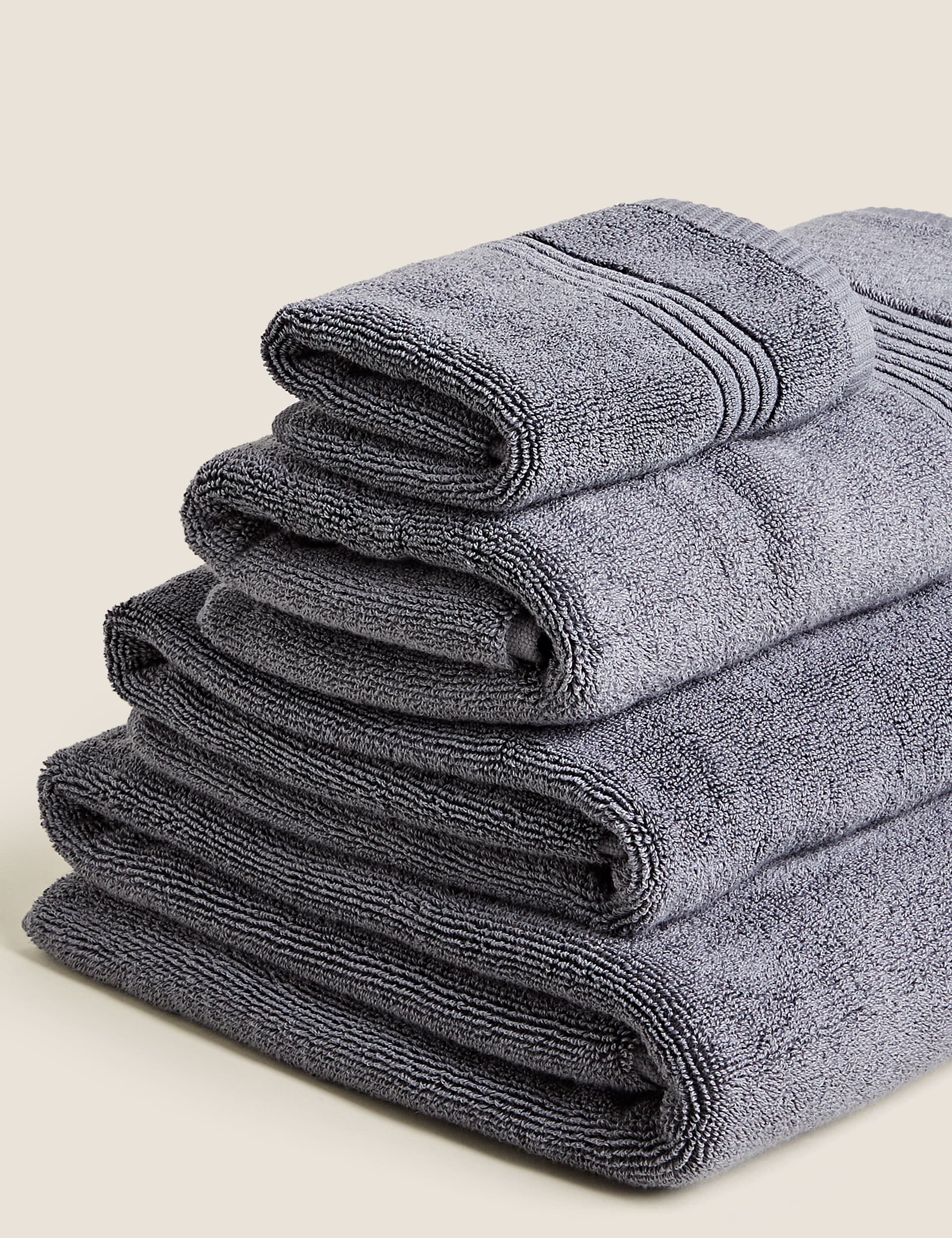 Plush Egyptian cotton bath towel, imported from the UK