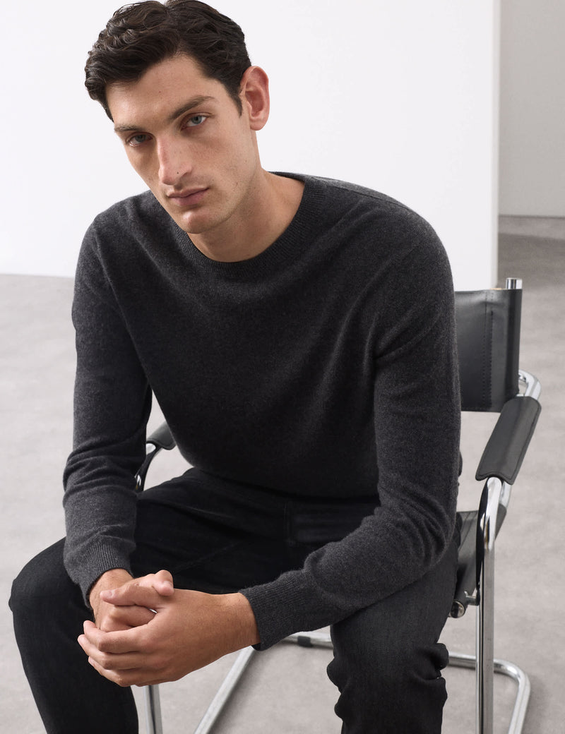 Pure cashmere crew neck jumper, imported from the UK