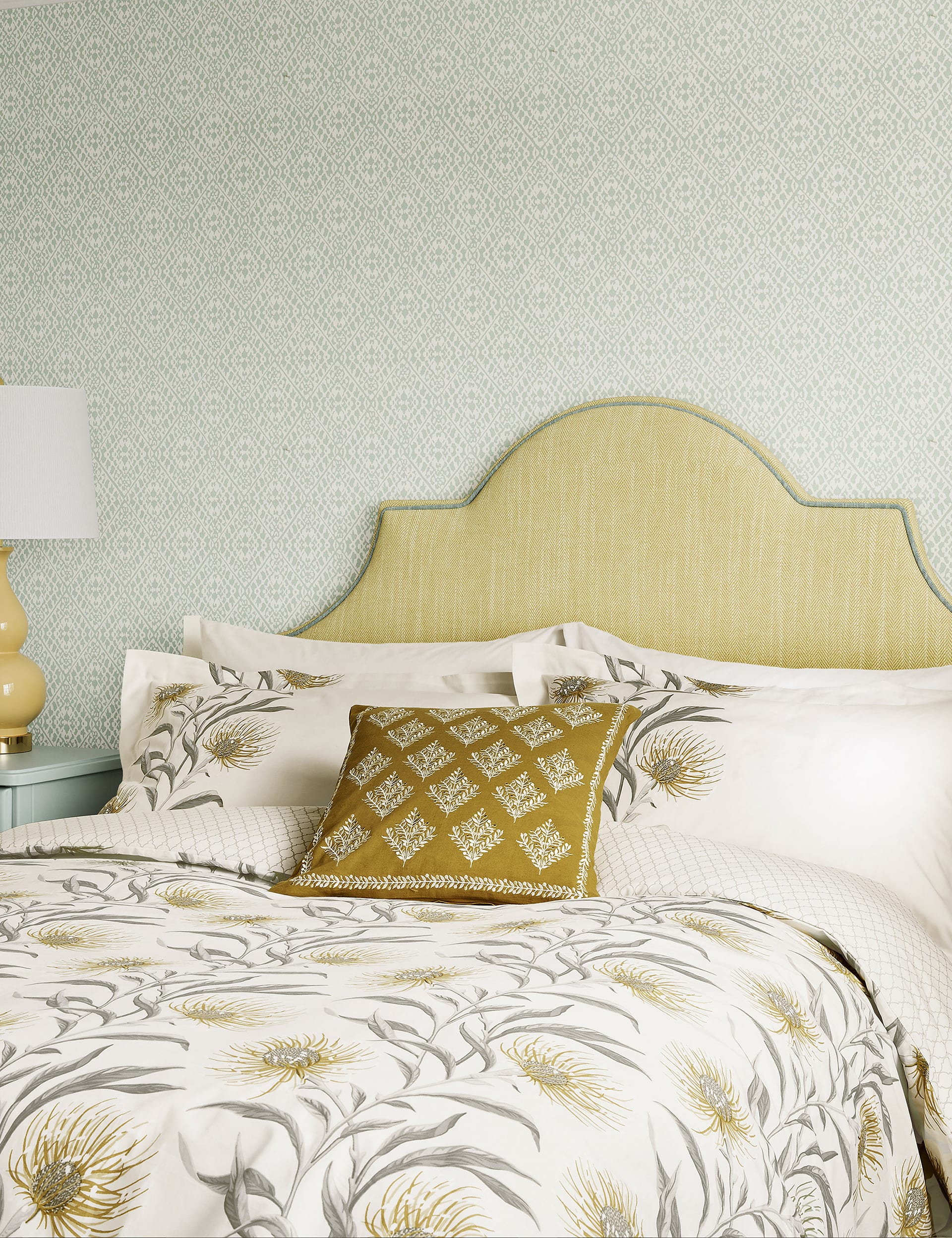 Catherinae bedding set, imported from the UK