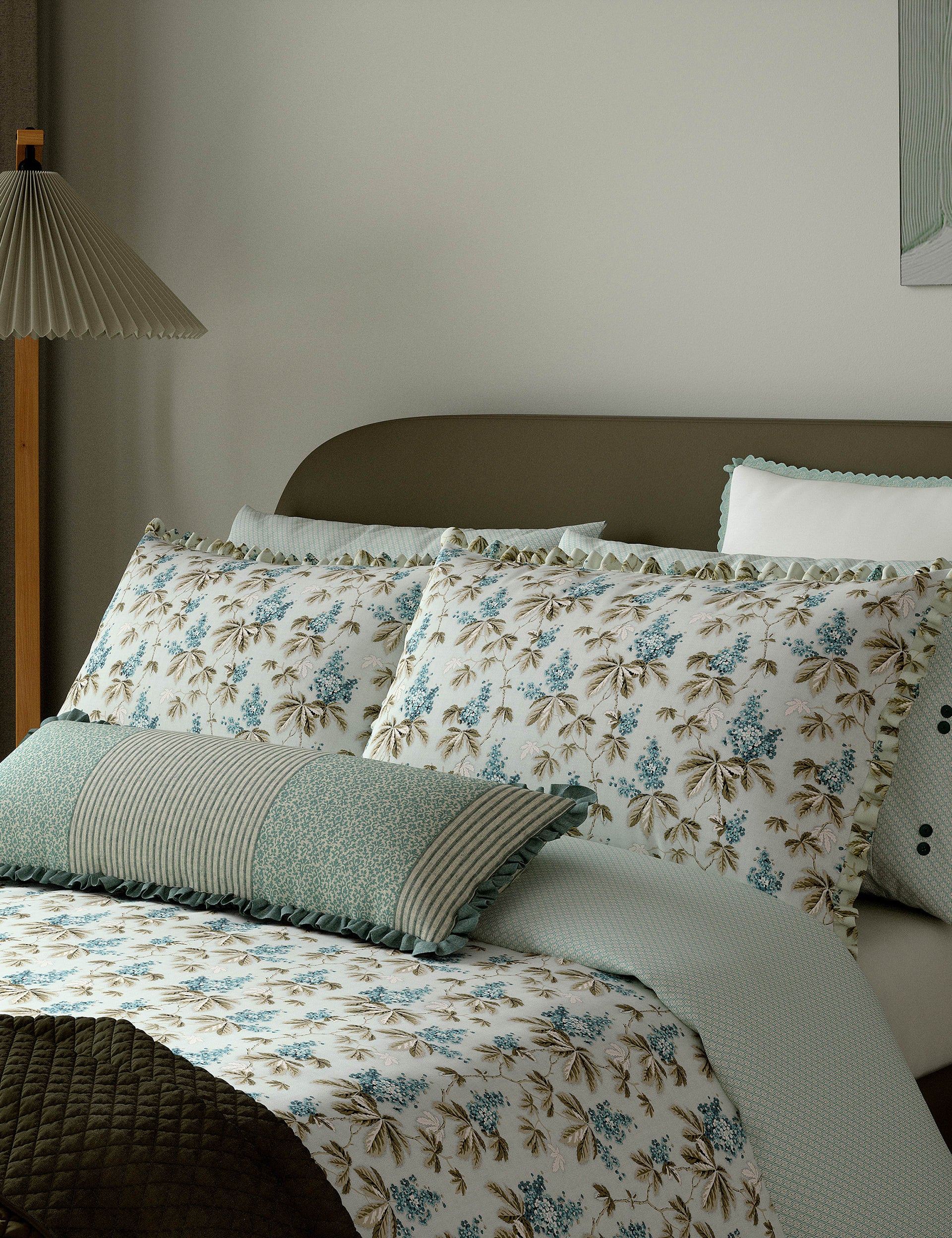 Bedeck of Belfast Clarence bedding set - British product