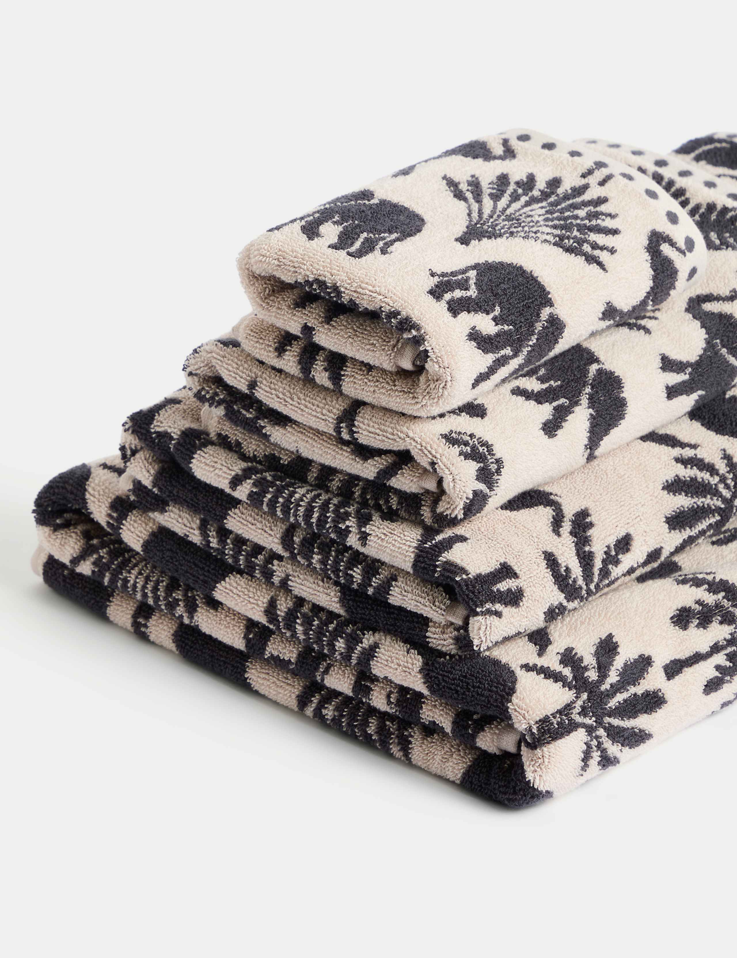 Pure cotton bath towel with elephant and palm tree print, imported from the UK