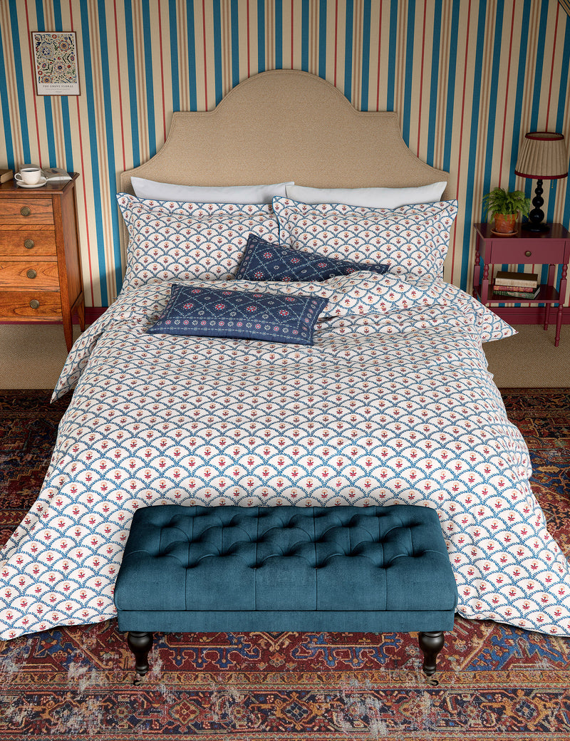 Pure Cotton Floral Scallop Bedding Set, imported from the UK