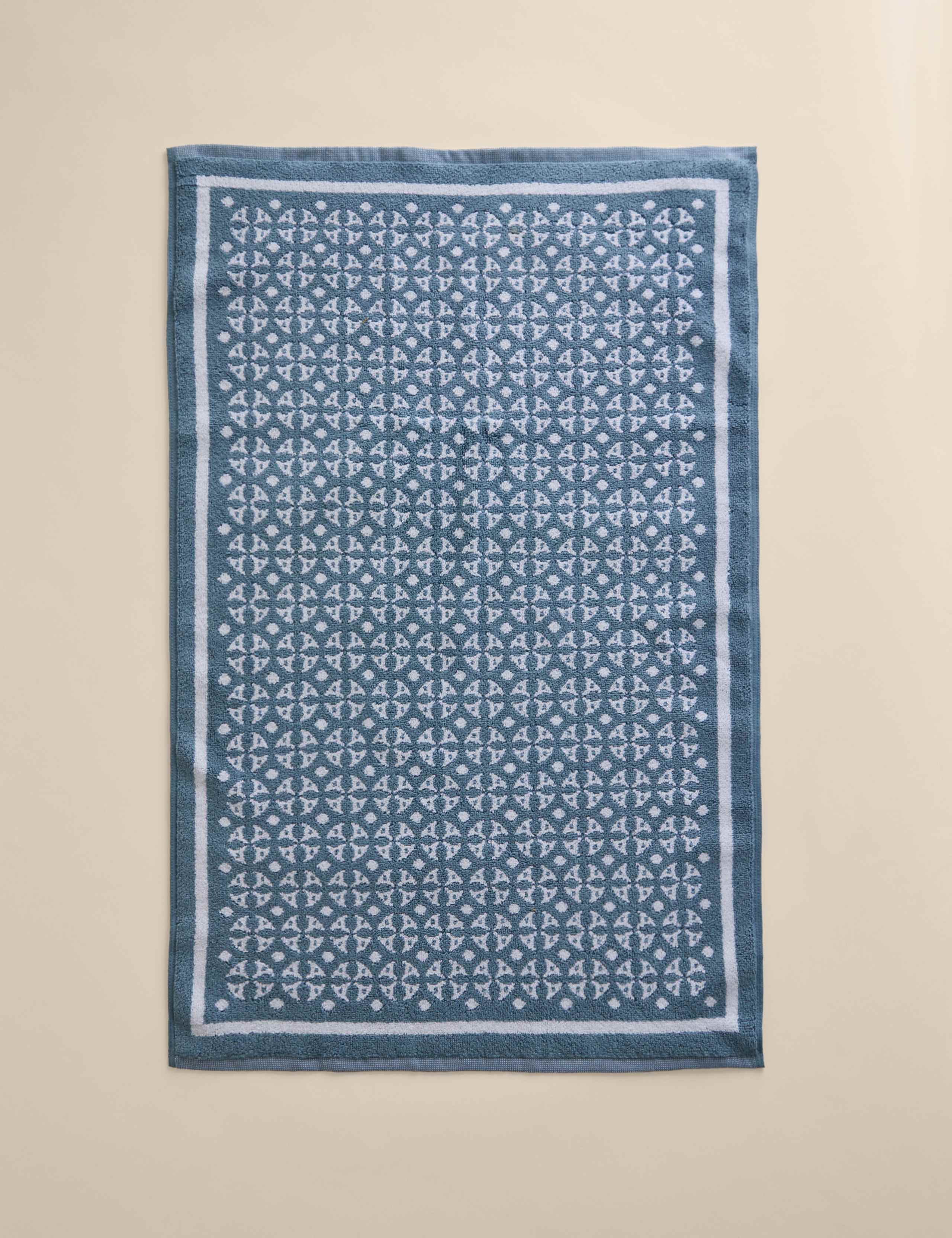 Pure Cotton Geometric Bath Mat