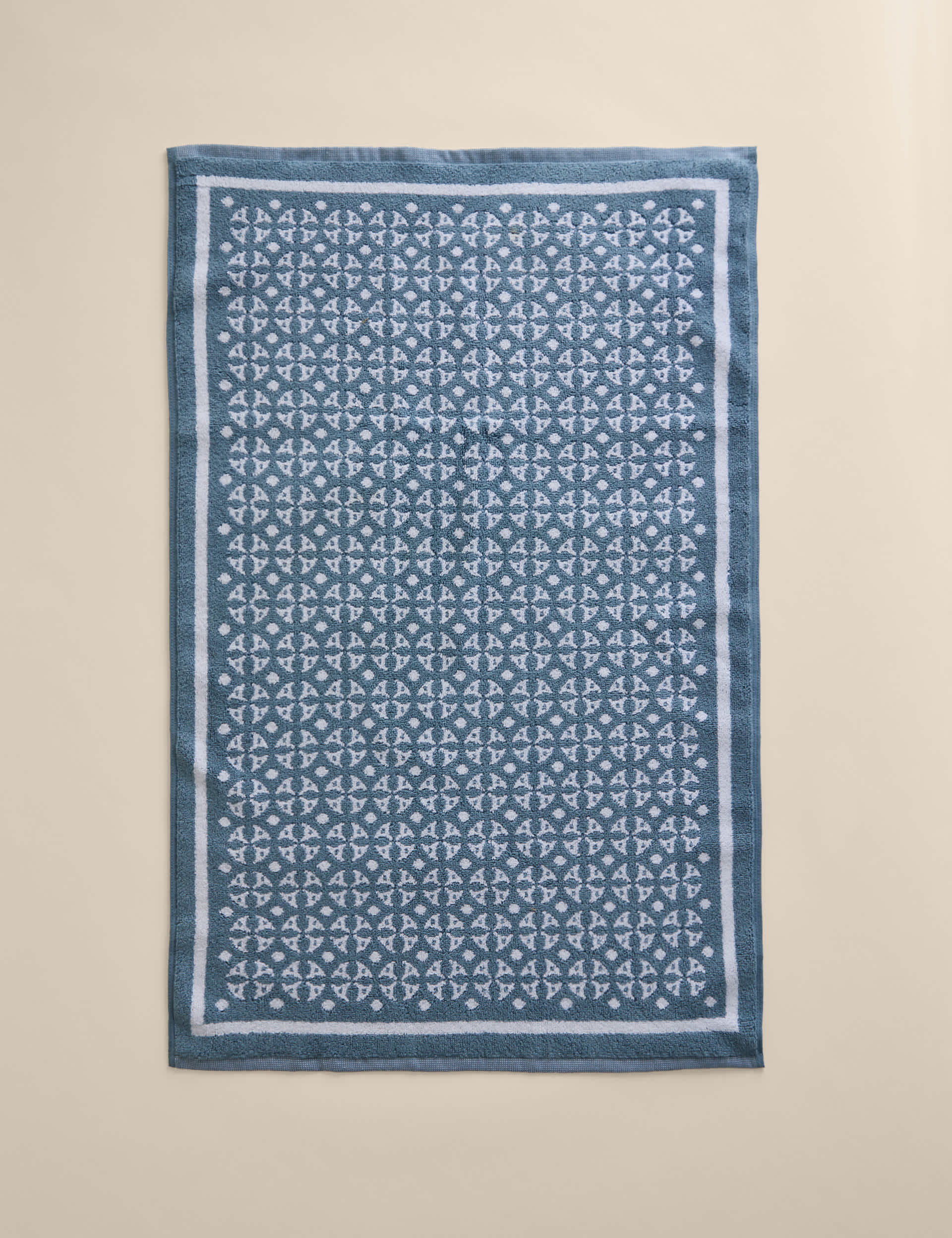 Pure Cotton Geometric Bath Mat