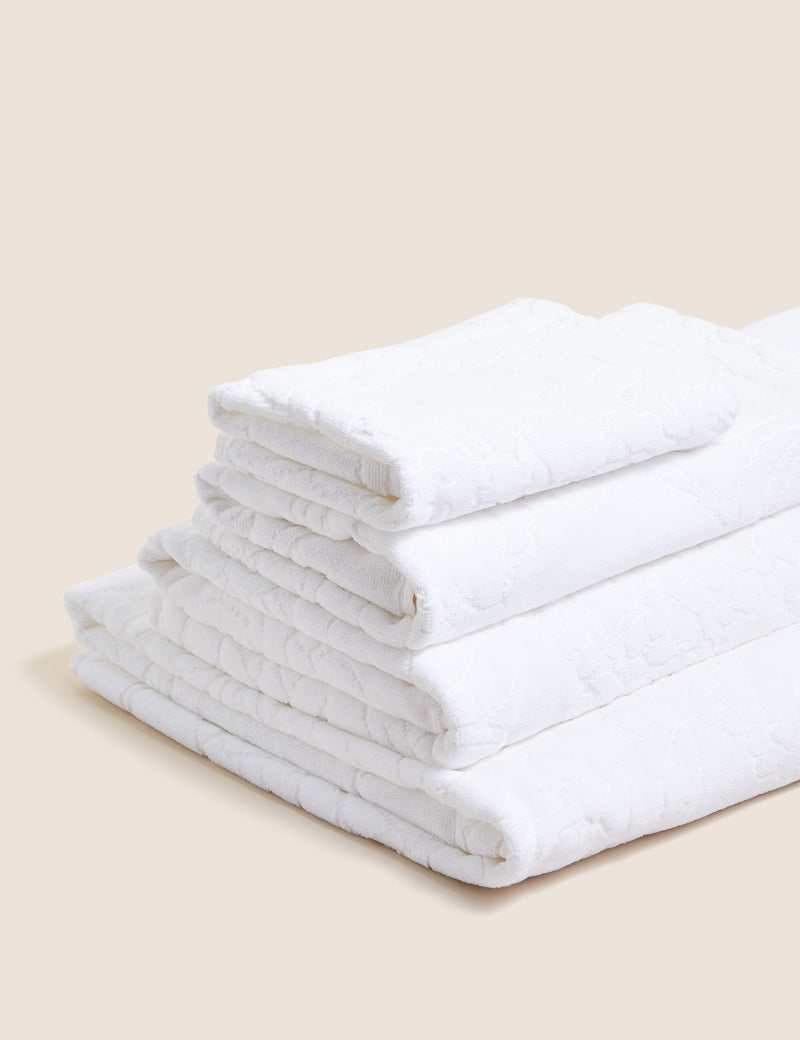 Pure cotton linear floral bath towel, imported from the UK