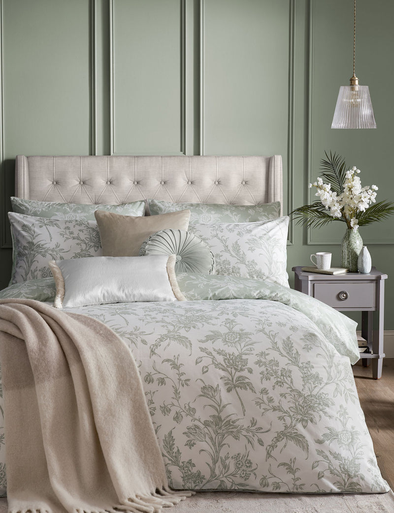 Laura Ashley pure cotton reversible bedding set, imported from the UK