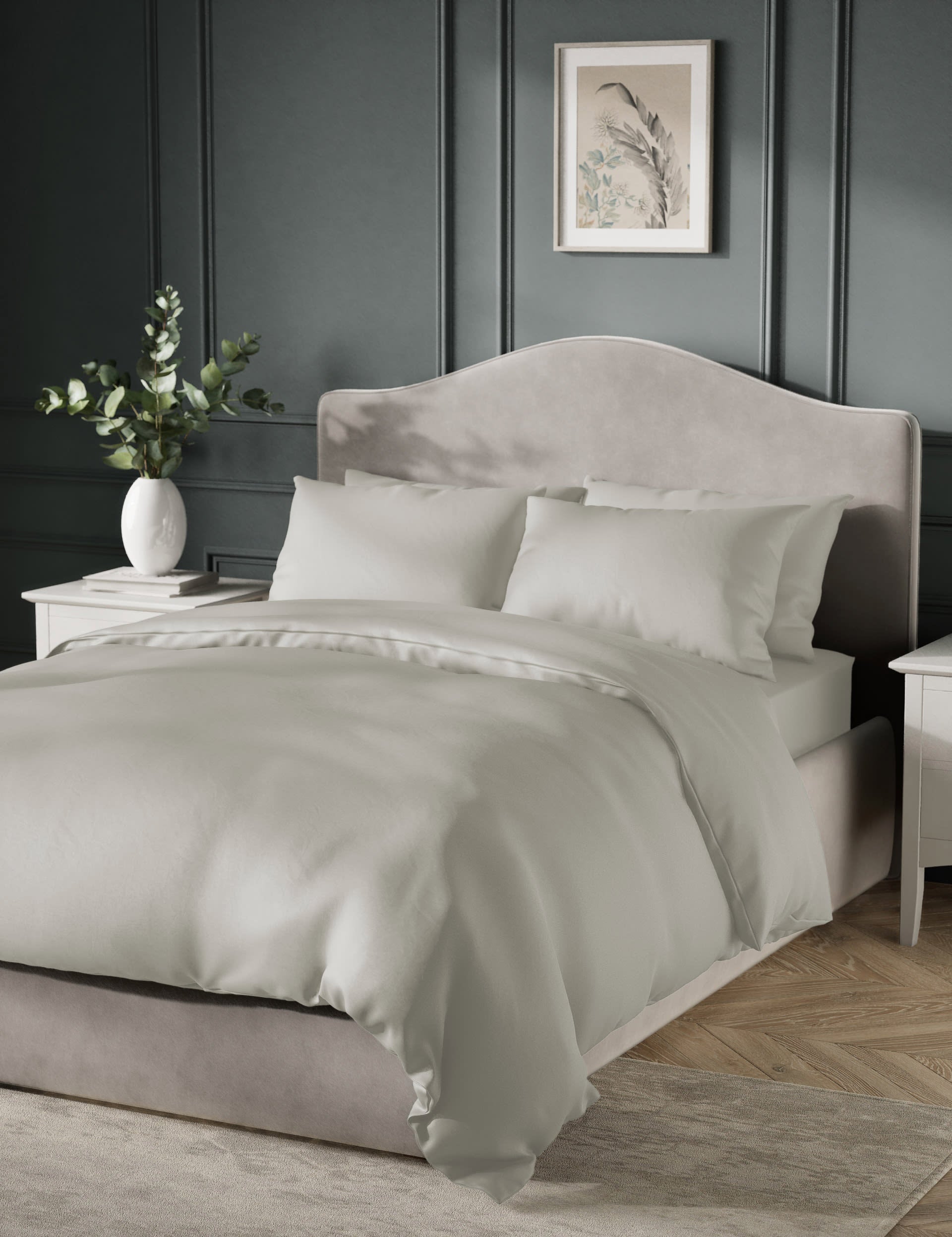 Pure cotton sateen 400 thread count bedding set, imported from the UK