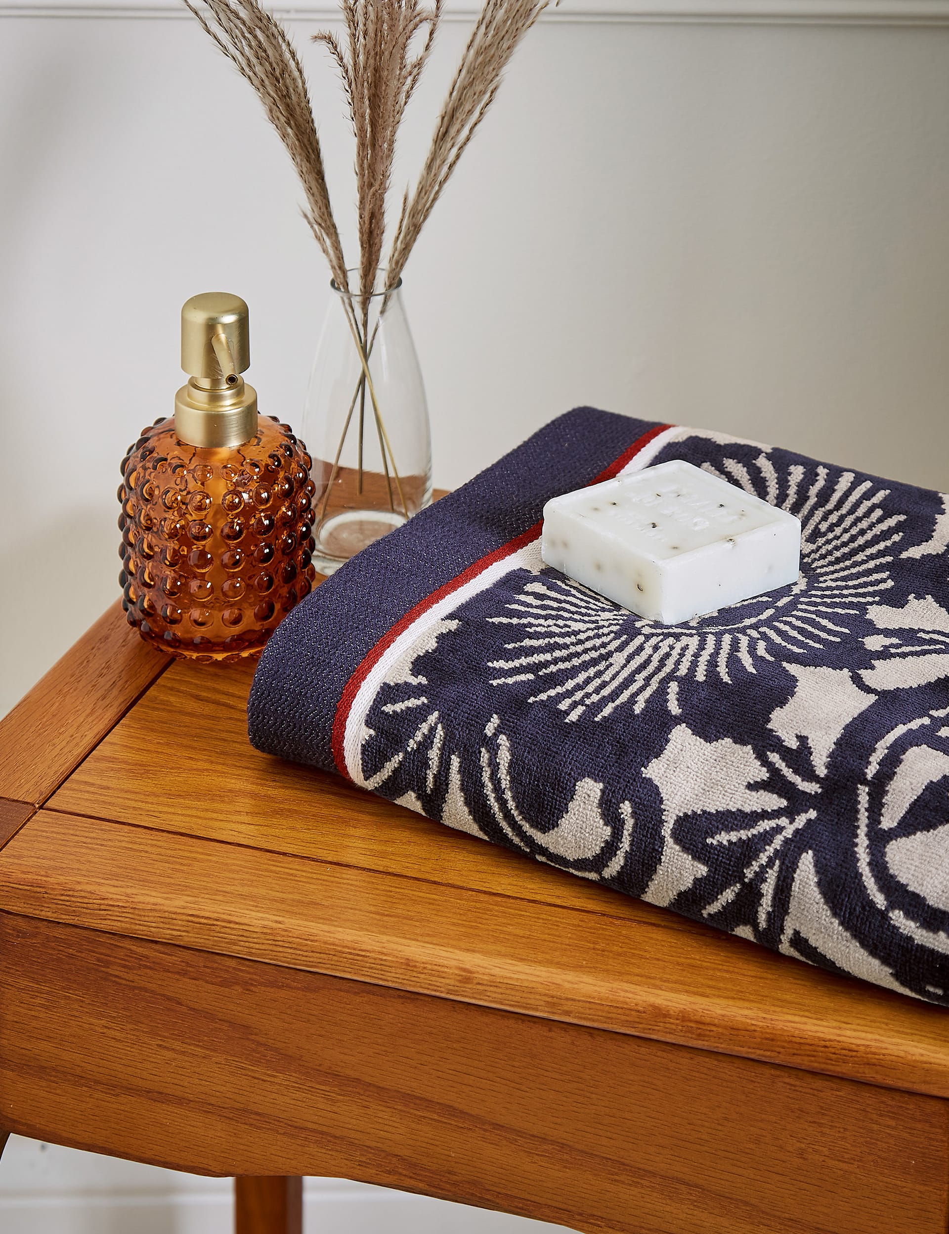 Bedeck of Belfast Pure Cotton Stafford Towel with floral pattern, imported from the UK