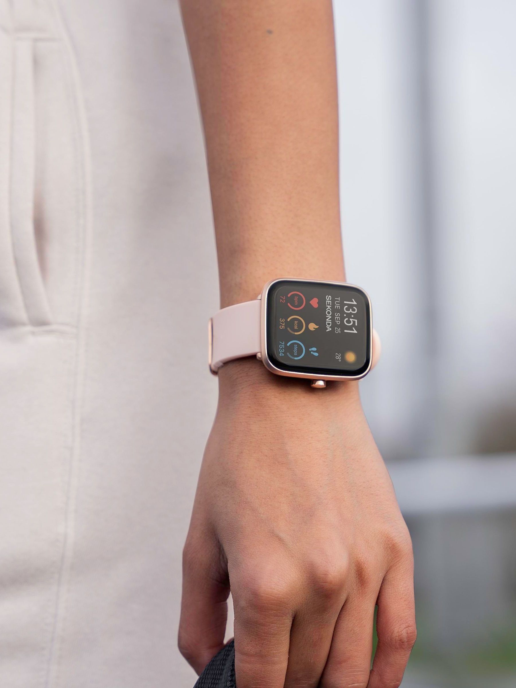 Sekonda pink smartwatch rose gold case 1.83 inch touchscreen (British brand)