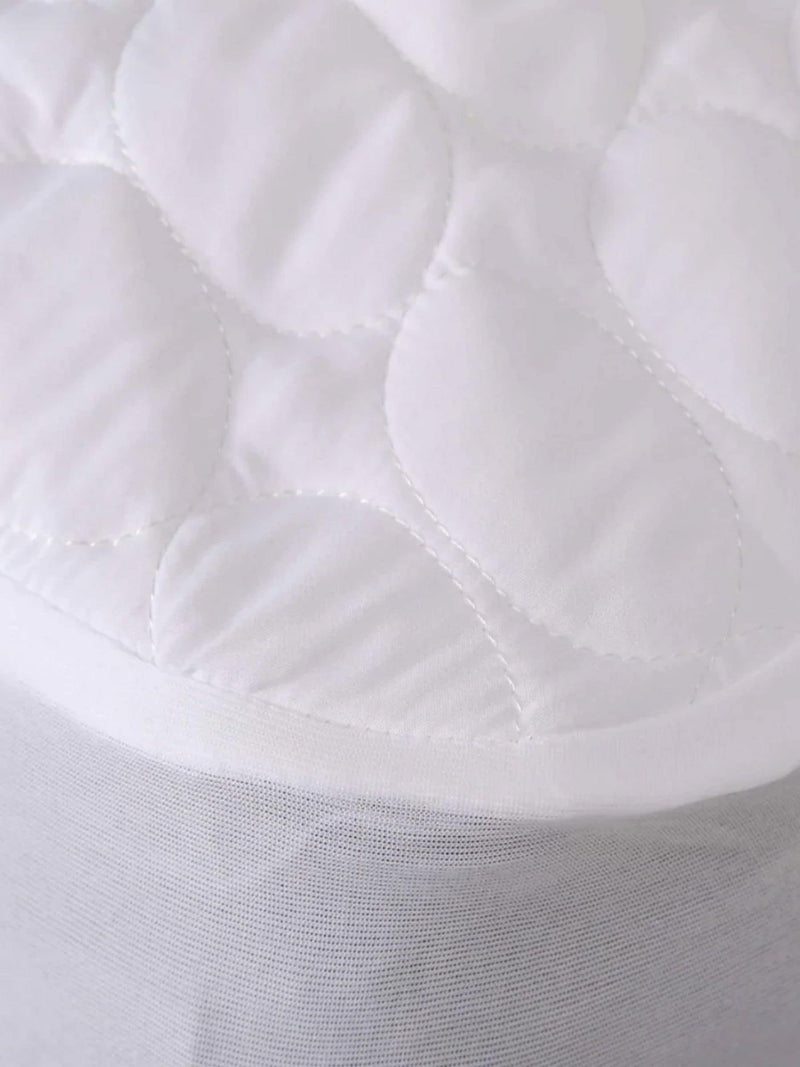 FBC White Mattress Protector - British product