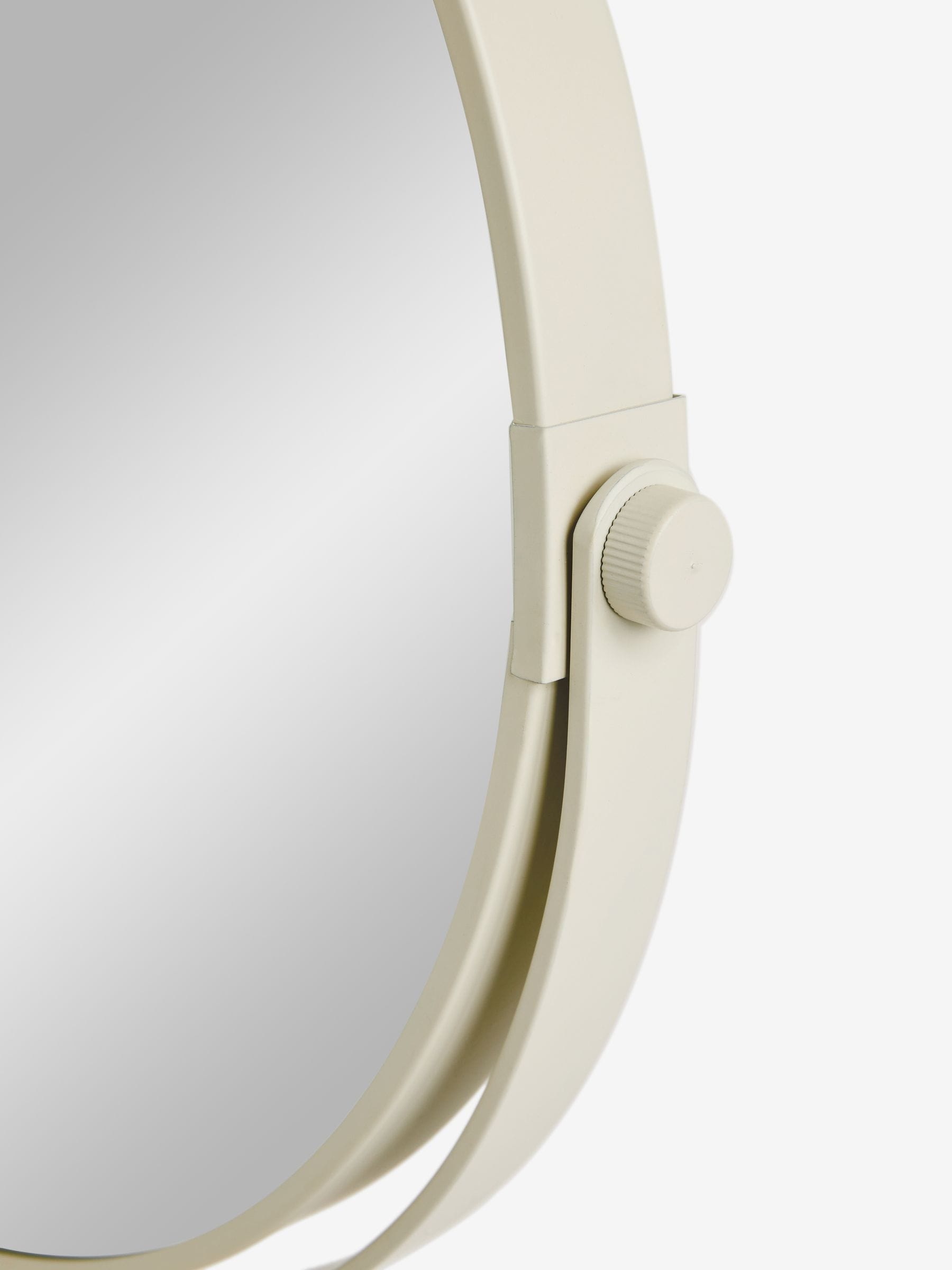 38.5cm height vanity mirror with 5x magnification, imported from the UK