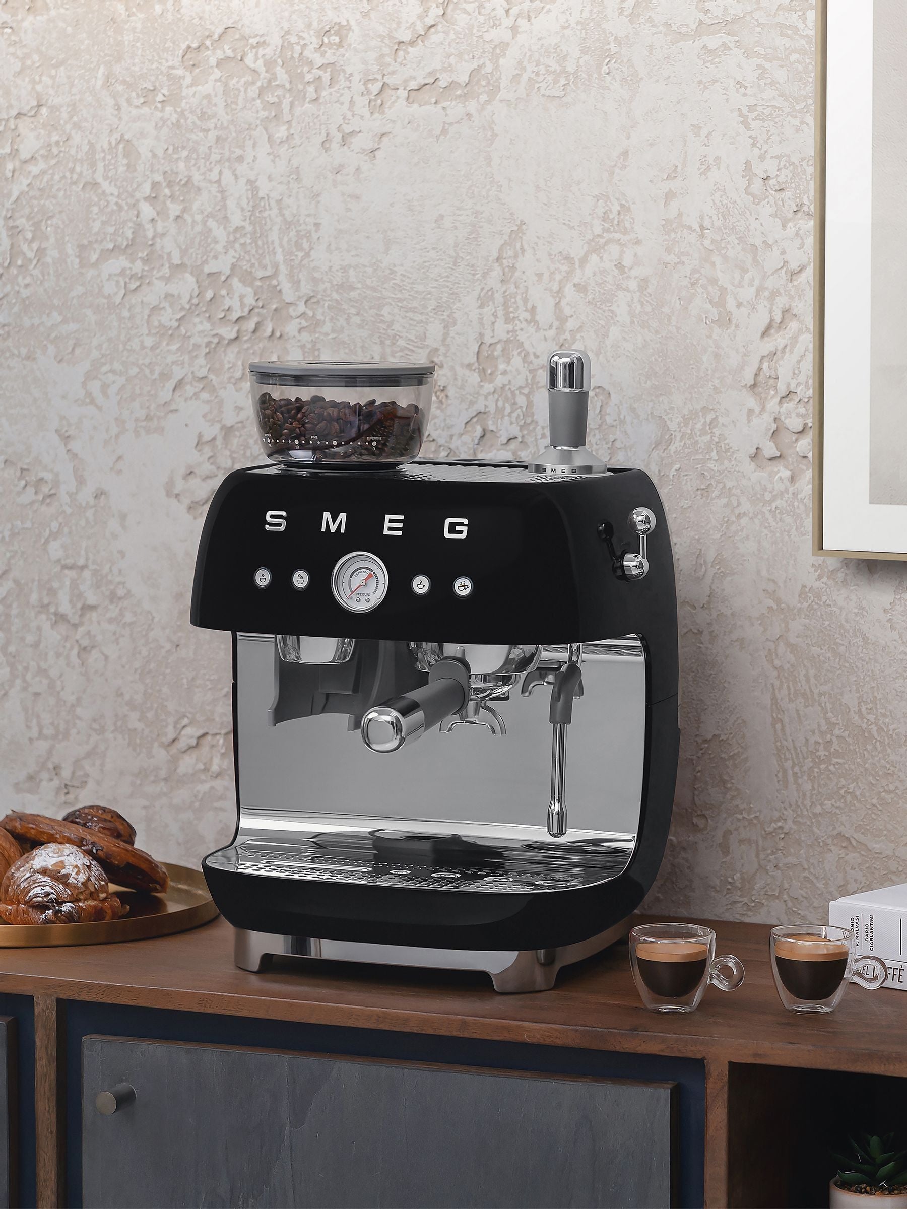 Smeg black espresso coffee machine (British brand)