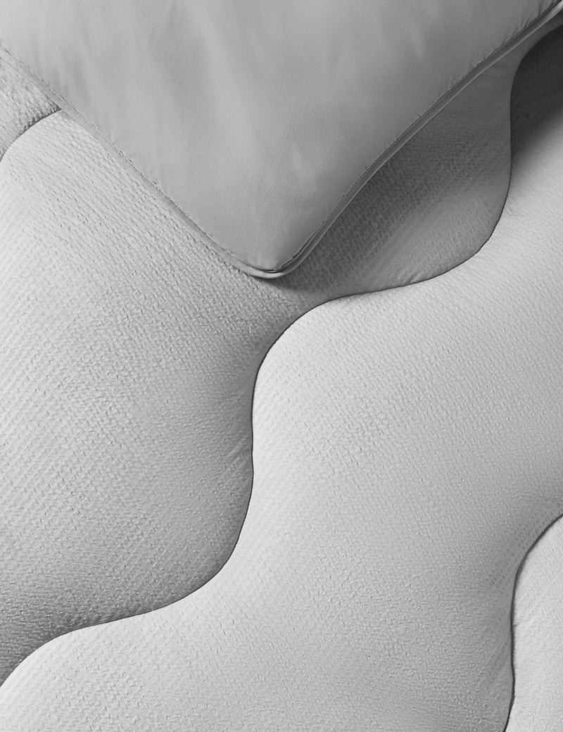 Night Lark seersucker 4.5 tog coverless duvet set (British brand)