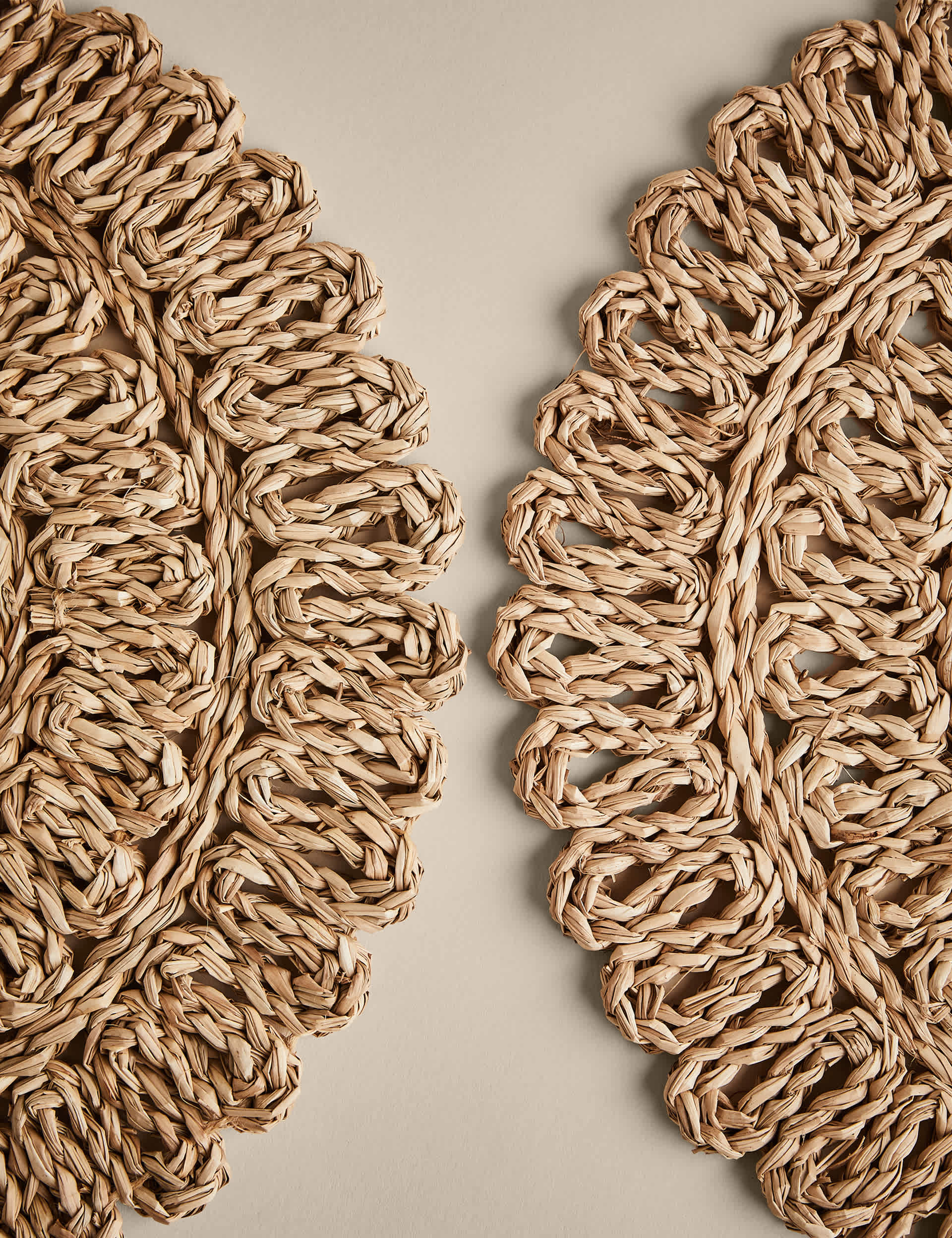 Floral rattan placemats set of 2 (British brand)