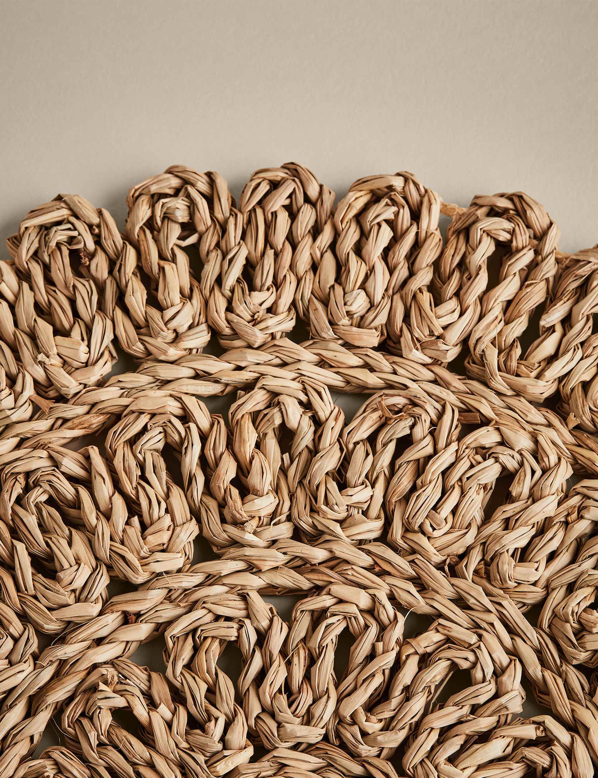 Floral rattan placemats set of 2 (British brand)